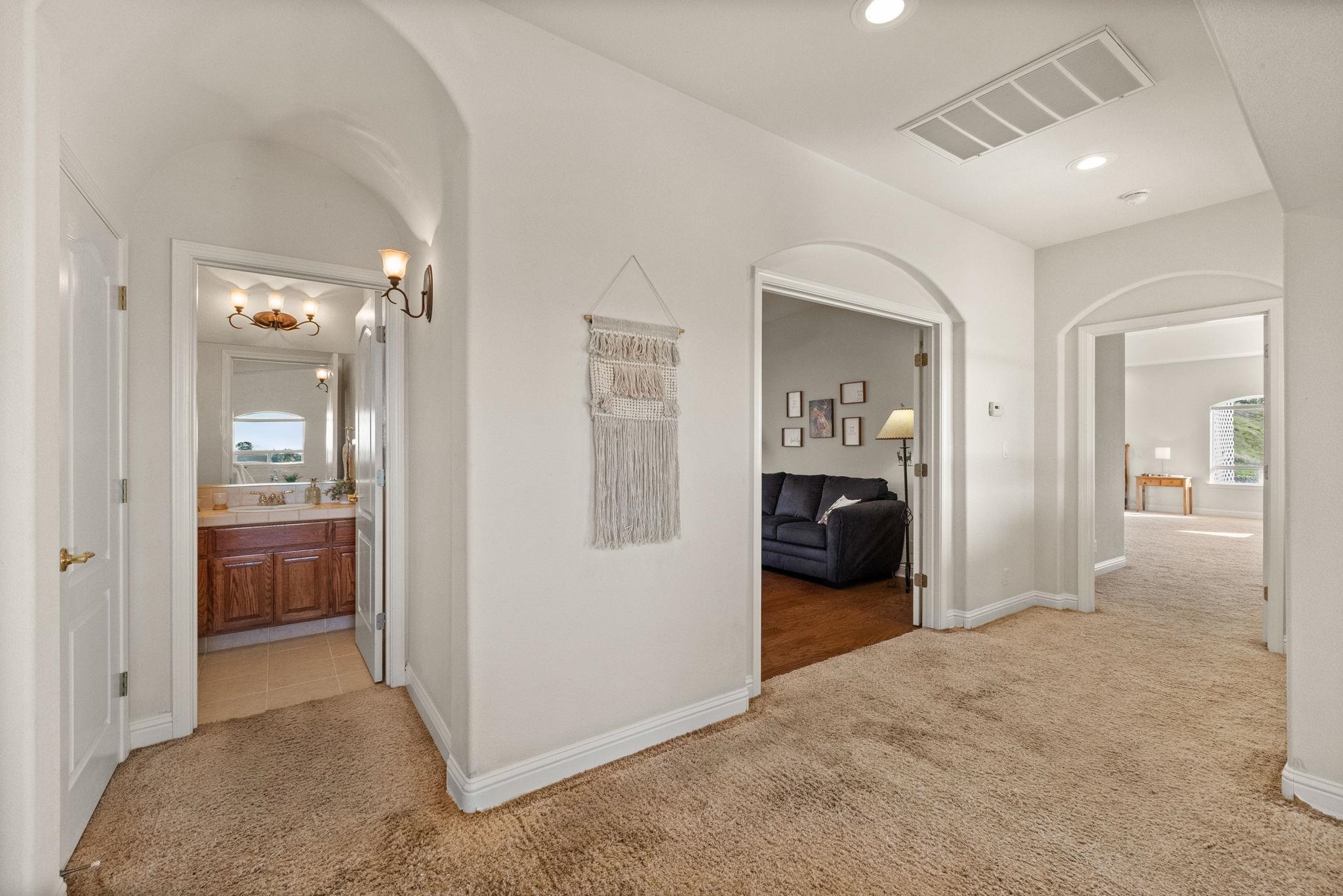 Detail Gallery Image 14 of 55 For 17550 Old Wards Ferry Rd, Sonora,  CA 95370 - 4 Beds | 3/1 Baths