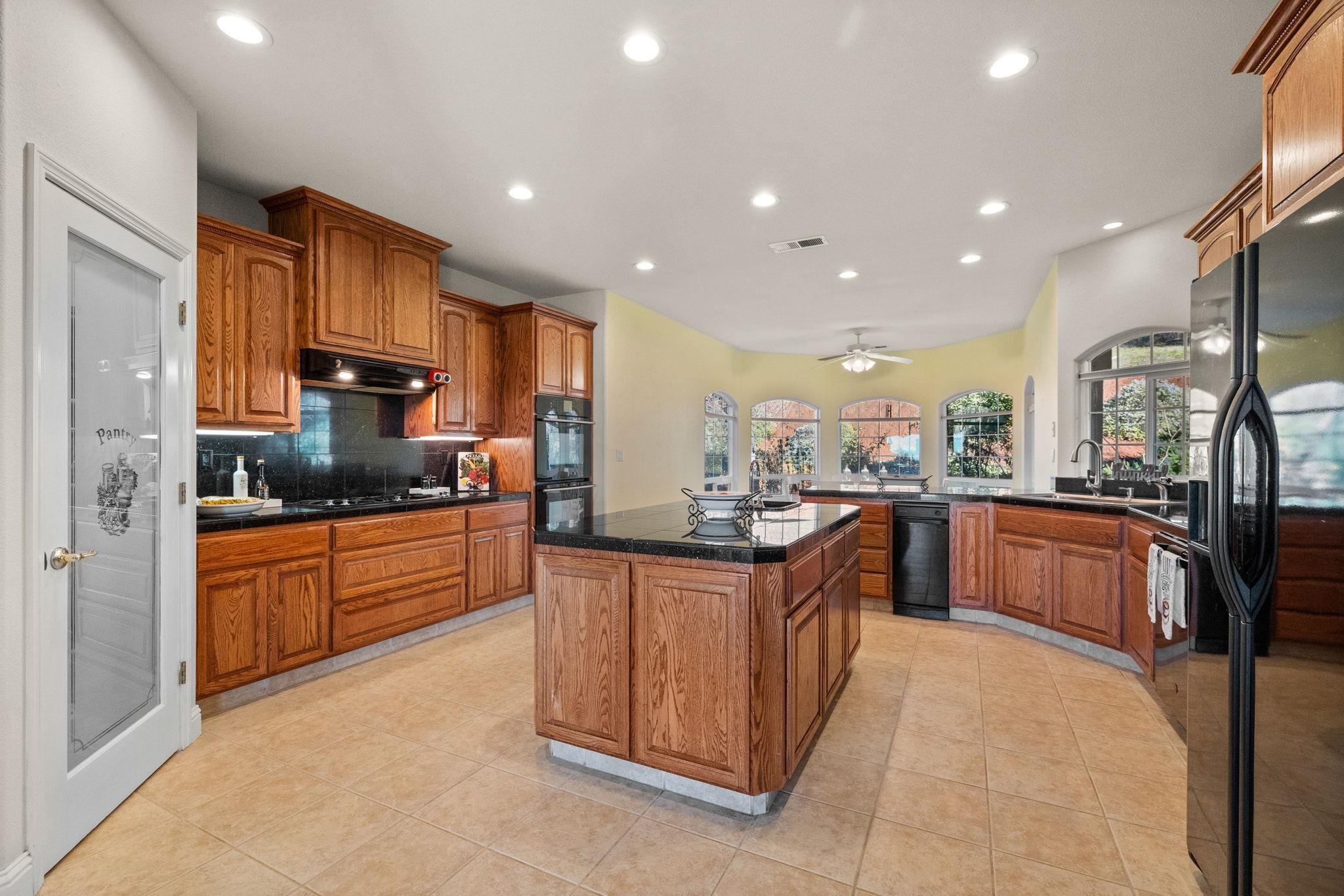 Detail Gallery Image 30 of 55 For 17550 Old Wards Ferry Rd, Sonora,  CA 95370 - 4 Beds | 3/1 Baths