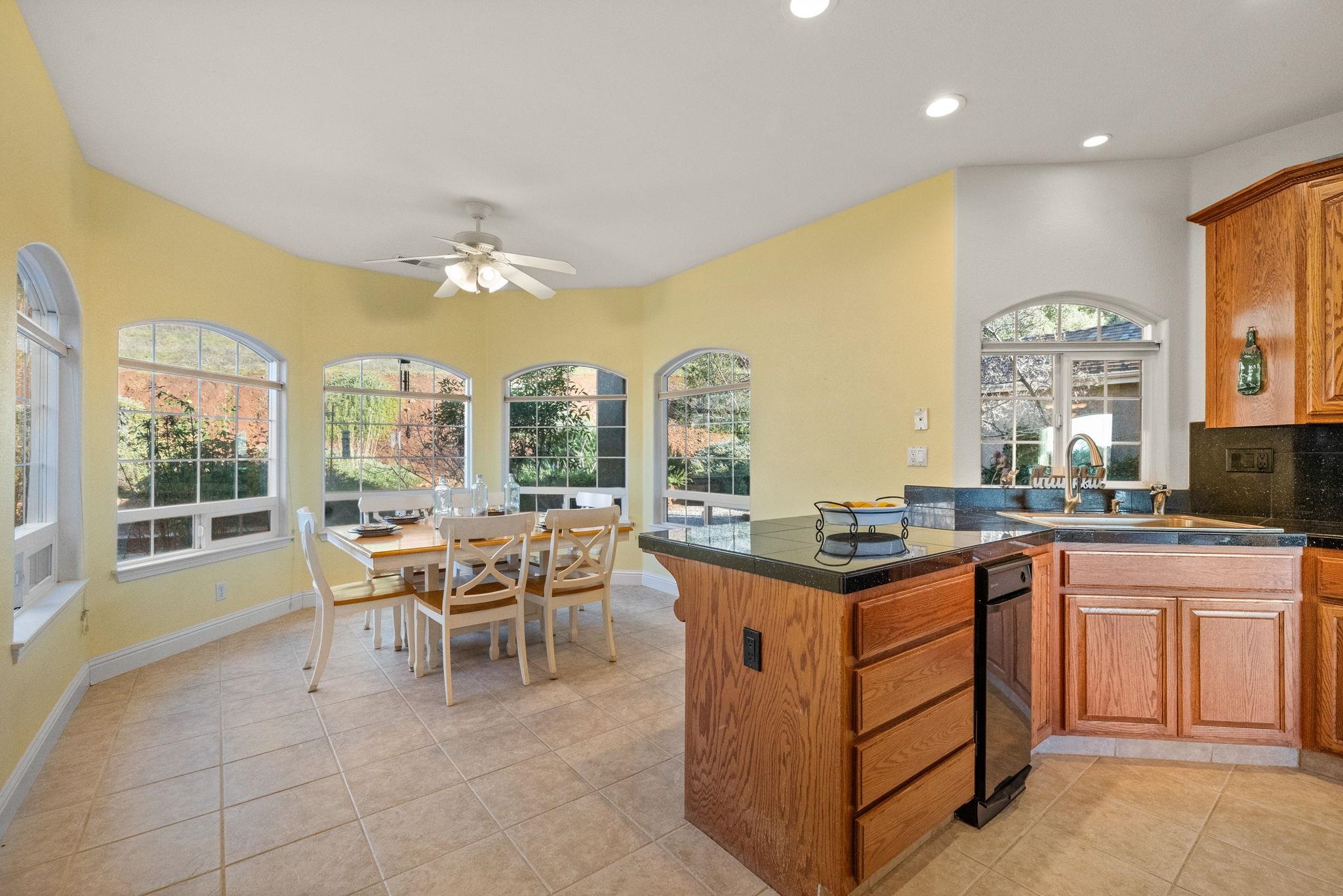 Detail Gallery Image 32 of 55 For 17550 Old Wards Ferry Rd, Sonora,  CA 95370 - 4 Beds | 3/1 Baths