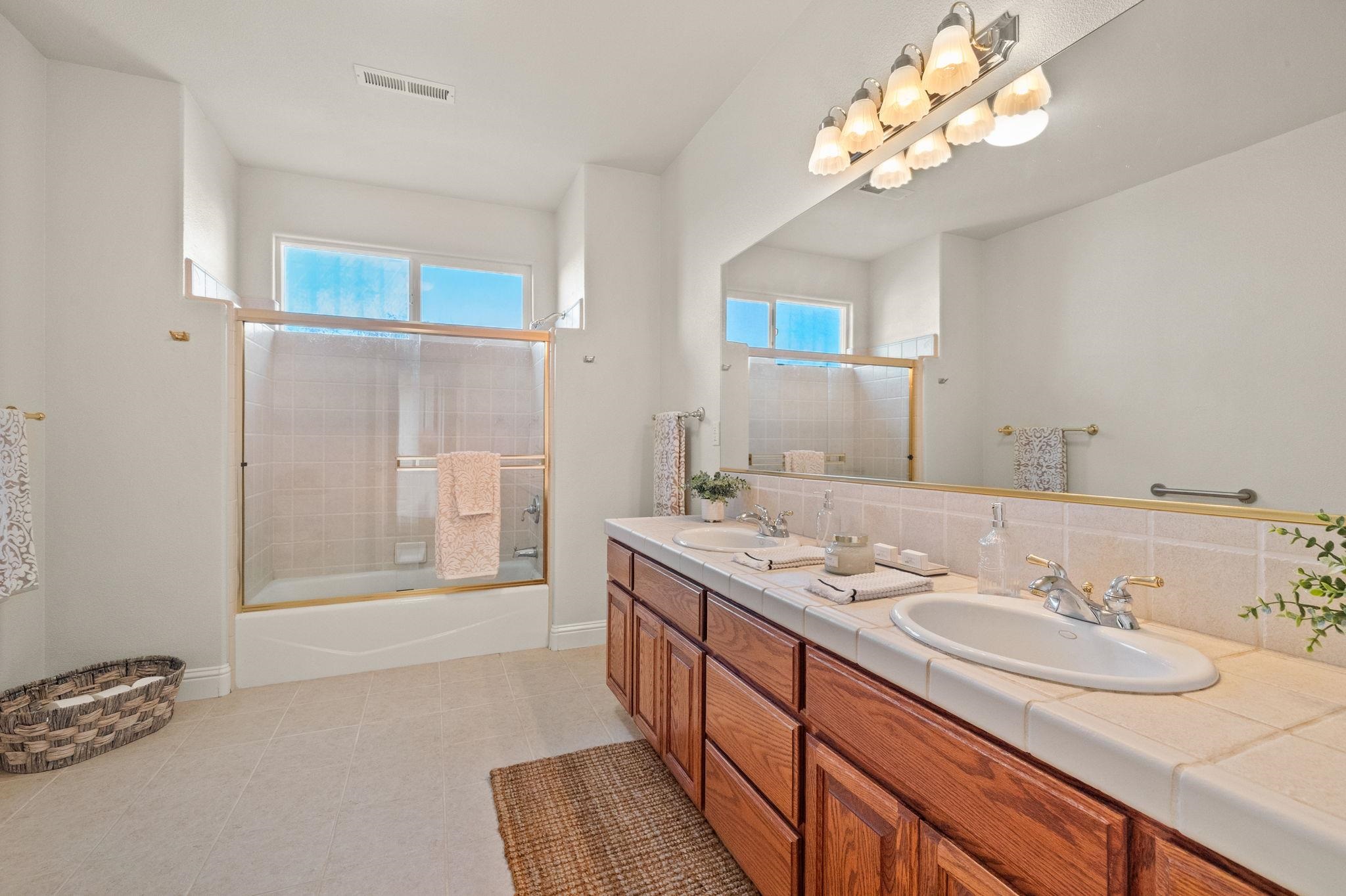 Detail Gallery Image 38 of 55 For 17550 Old Wards Ferry Rd, Sonora,  CA 95370 - 4 Beds | 3/1 Baths