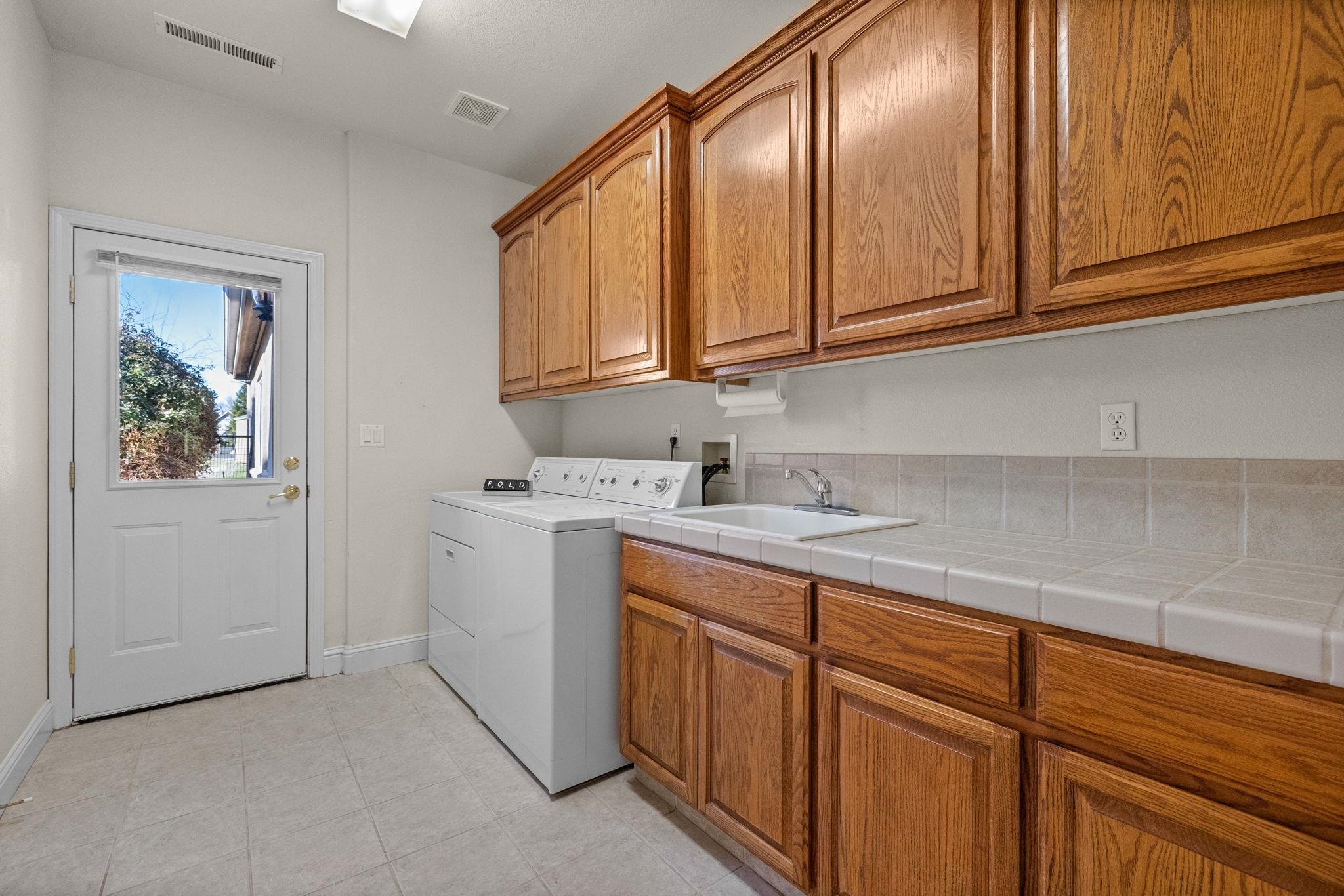 Detail Gallery Image 40 of 55 For 17550 Old Wards Ferry Rd, Sonora,  CA 95370 - 4 Beds | 3/1 Baths