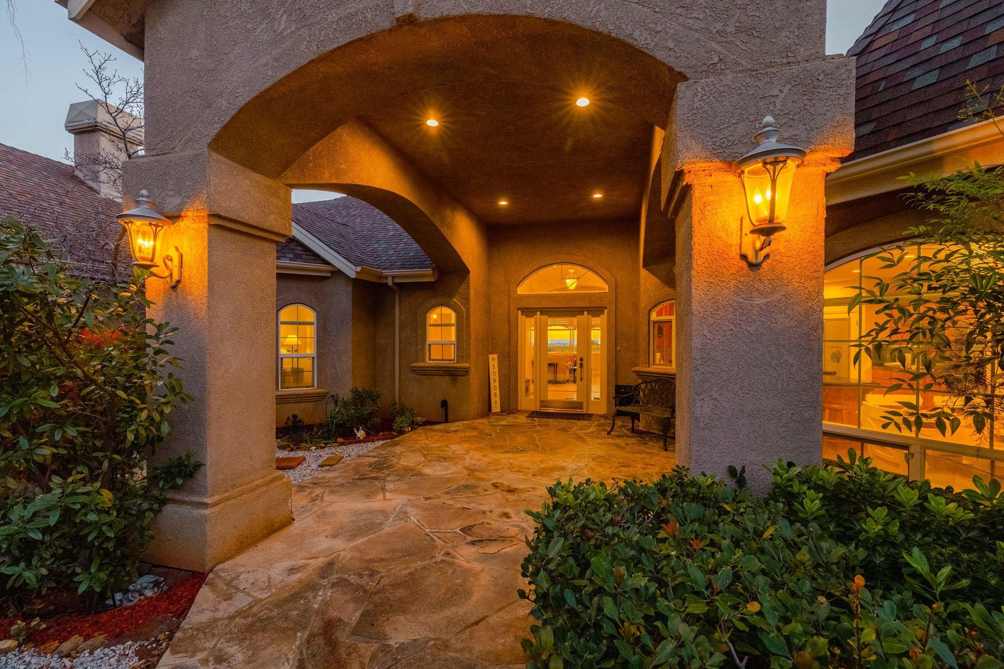 Detail Gallery Image 6 of 55 For 17550 Old Wards Ferry Rd, Sonora,  CA 95370 - 4 Beds | 3/1 Baths