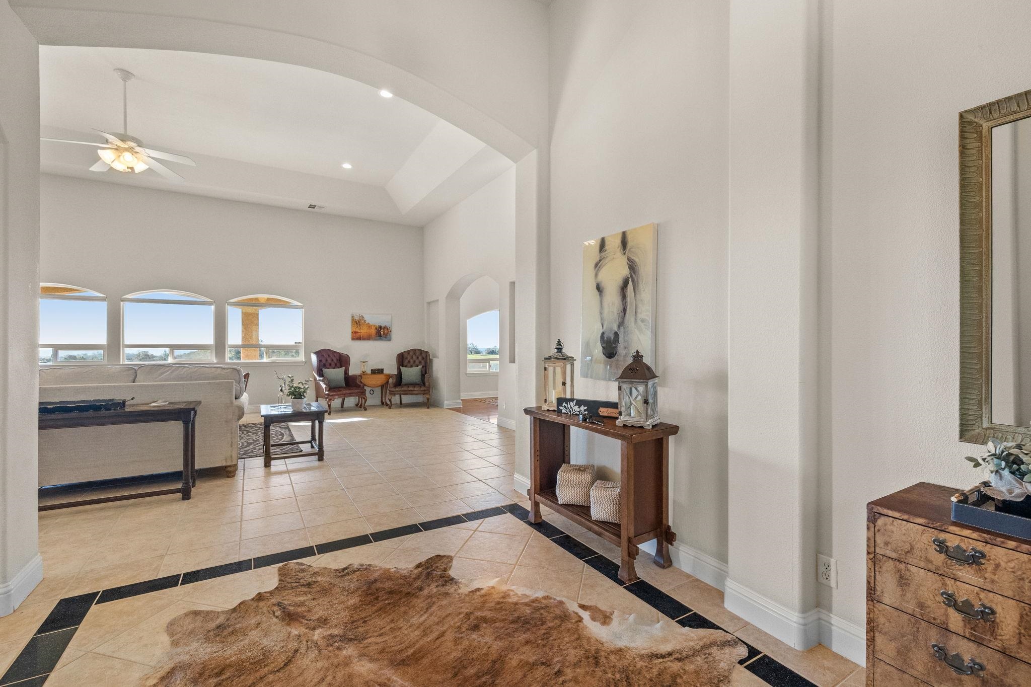 Detail Gallery Image 8 of 55 For 17550 Old Wards Ferry Rd, Sonora,  CA 95370 - 4 Beds | 3/1 Baths