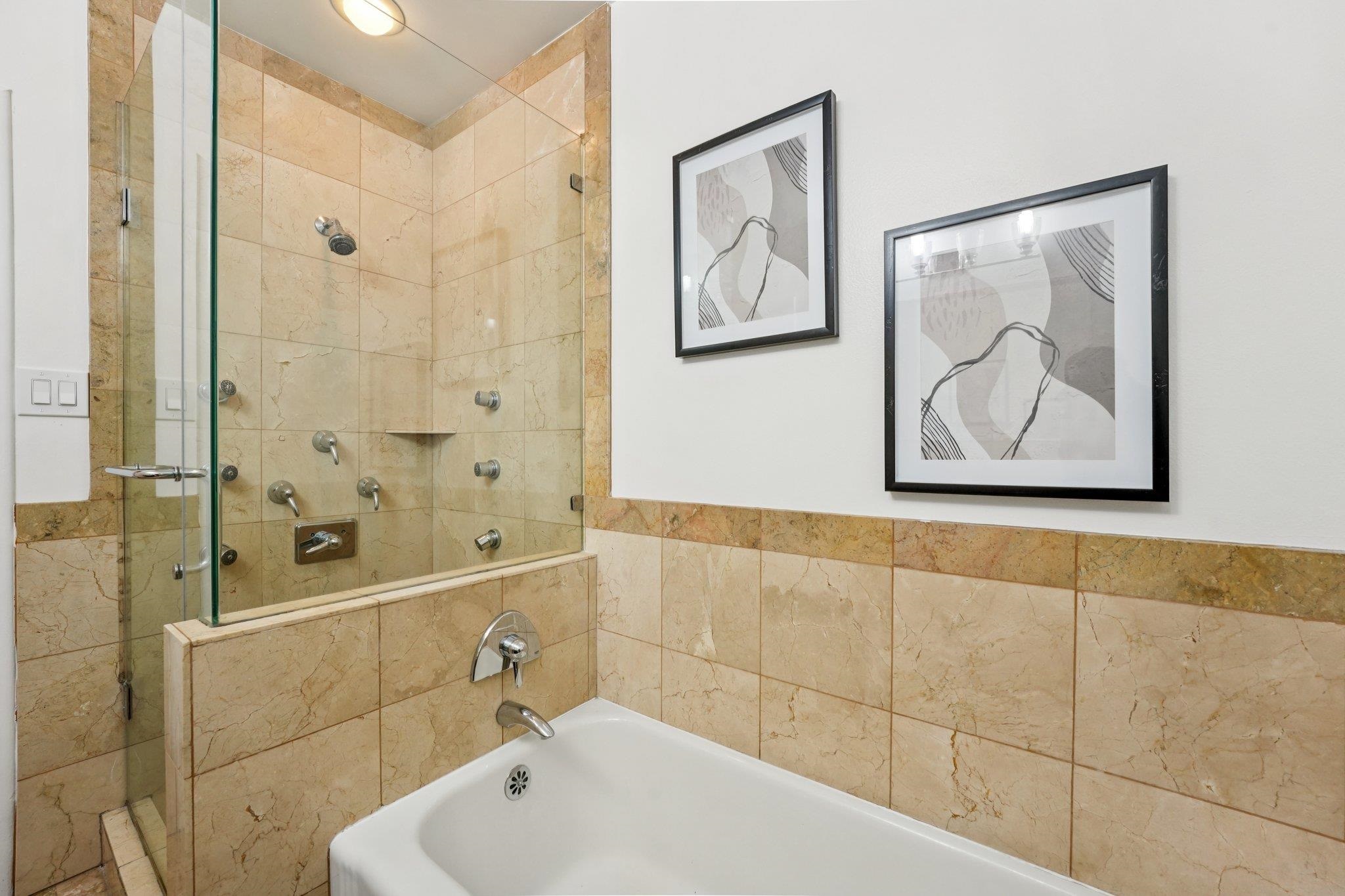 Detail Gallery Image 23 of 44 For 10601 Sheldon St, Oakland,  CA 94605 - 2 Beds | 1/1 Baths