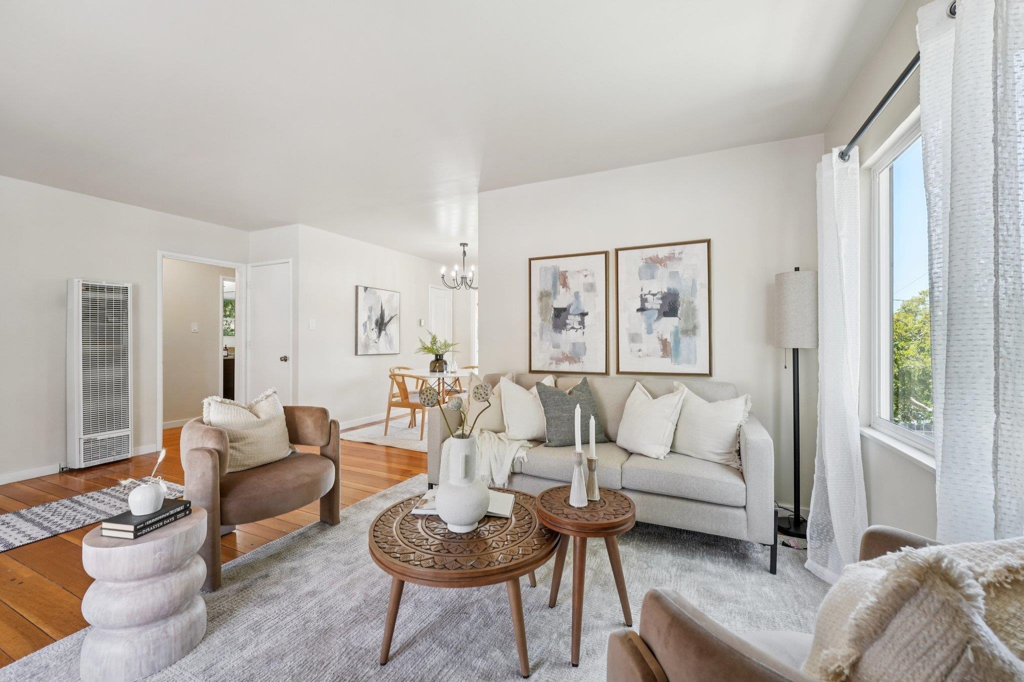 Detail Gallery Image 7 of 44 For 10601 Sheldon St, Oakland,  CA 94605 - 2 Beds | 1/1 Baths