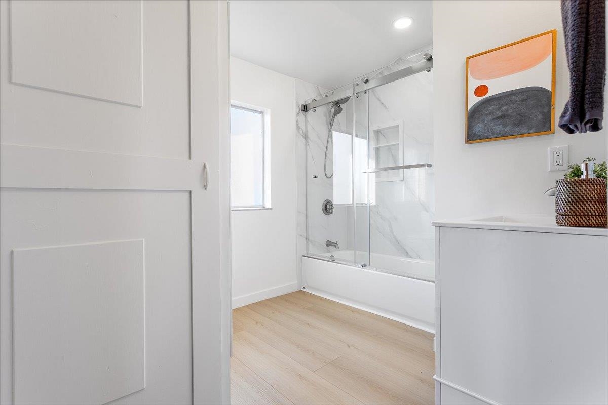 Detail Gallery Image 21 of 33 For 1252 Linfield Ln, Hayward,  CA 94545 - 4 Beds | 2 Baths