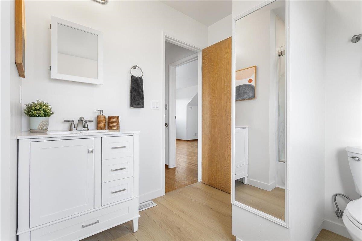 Detail Gallery Image 22 of 33 For 1252 Linfield Ln, Hayward,  CA 94545 - 4 Beds | 2 Baths