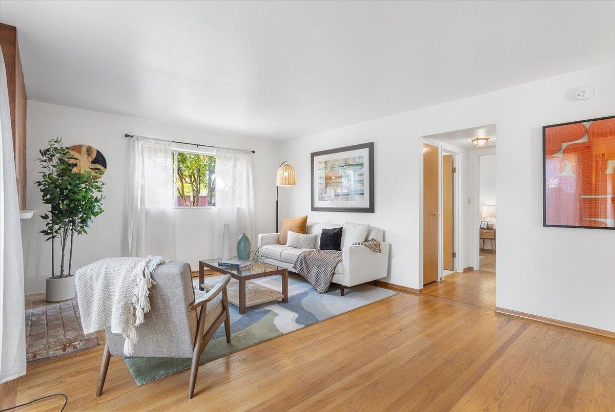 Detail Gallery Image 6 of 33 For 1252 Linfield Ln, Hayward,  CA 94545 - 4 Beds | 2 Baths