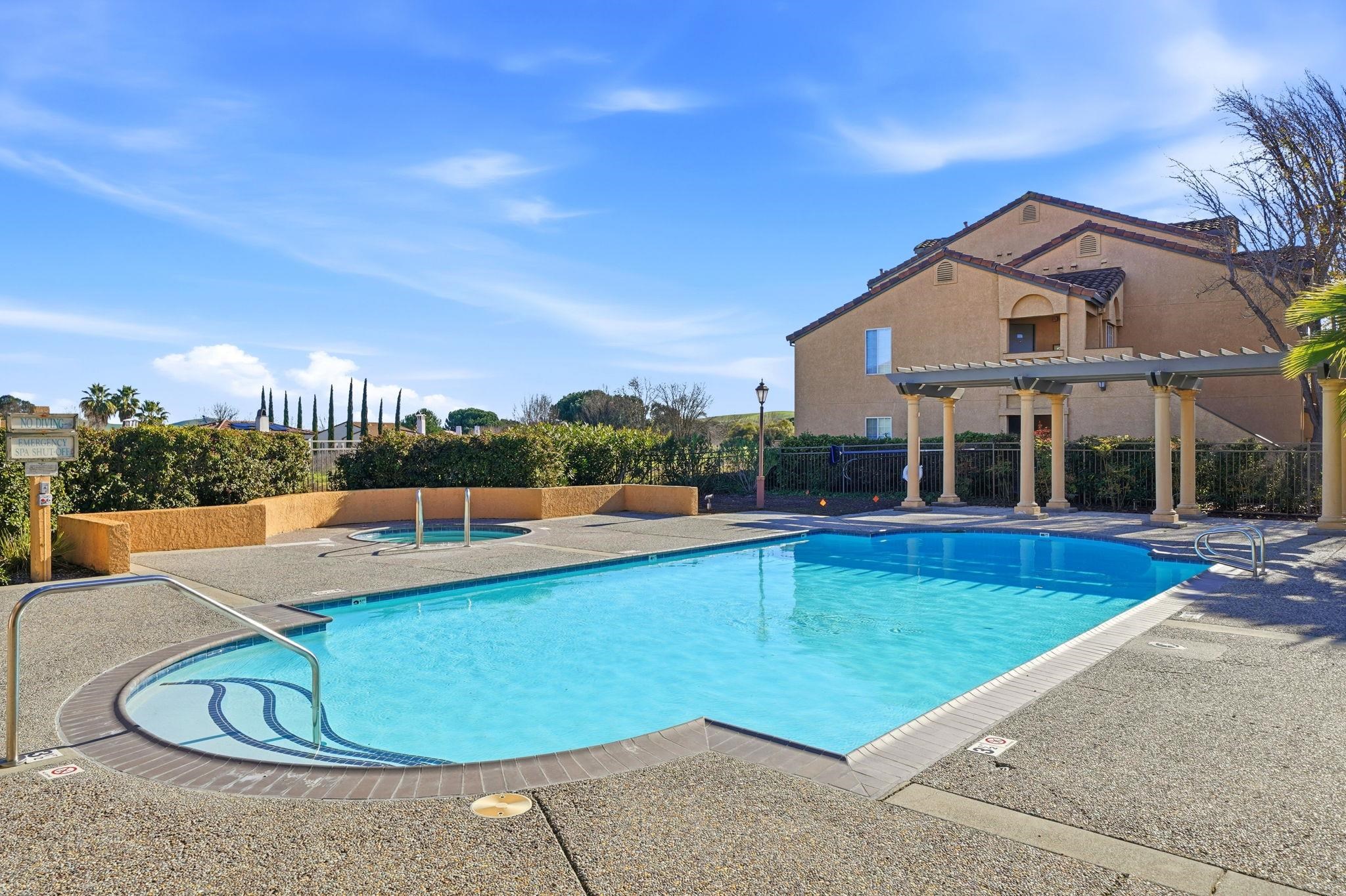 Detail Gallery Image 28 of 32 For 490 Bollinger Canyon Ln #367,  San Ramon,  CA 94582 - 1 Beds | 1 Baths