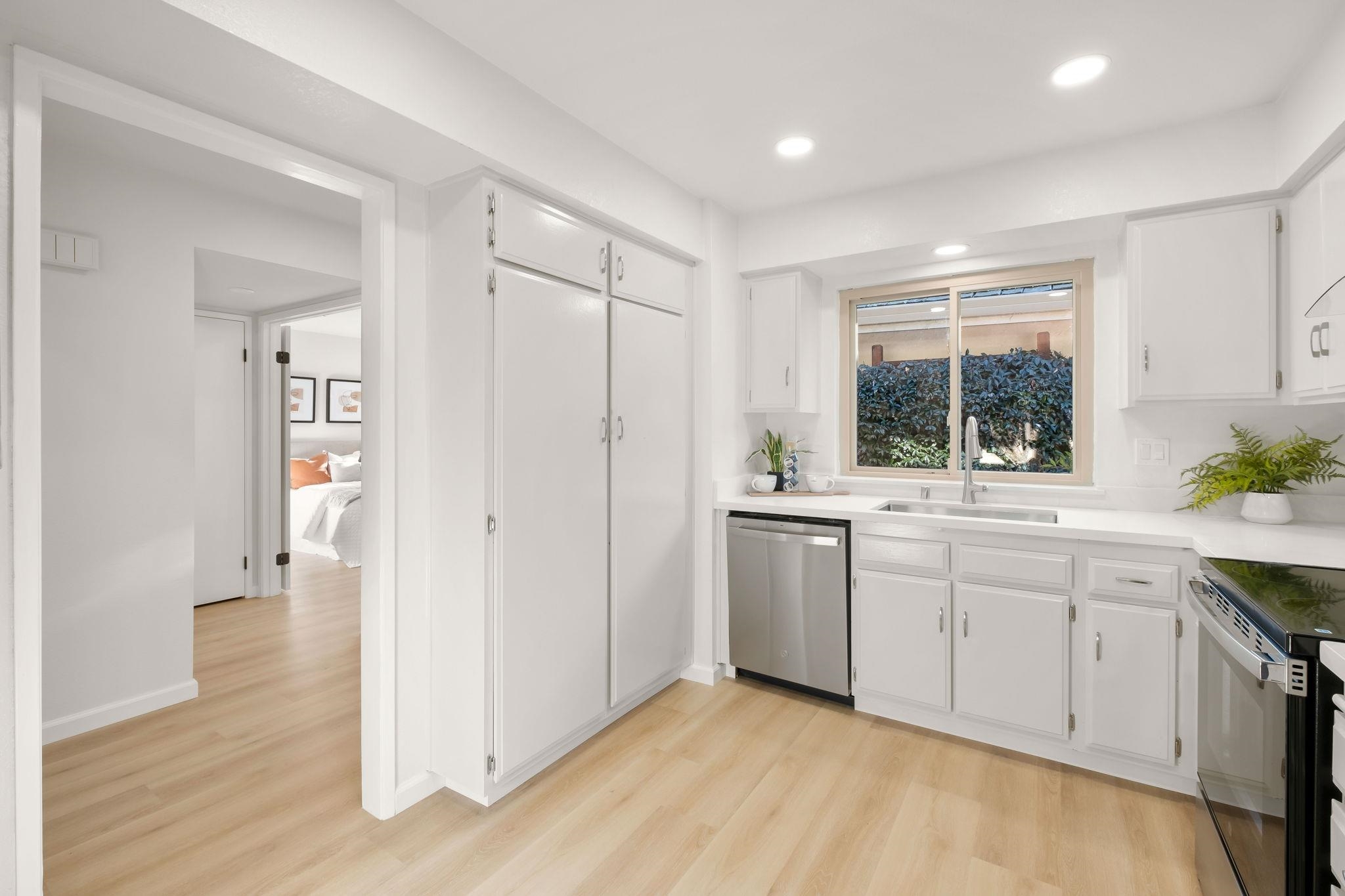 Photo #12: 41120506 Listing: Photo #12