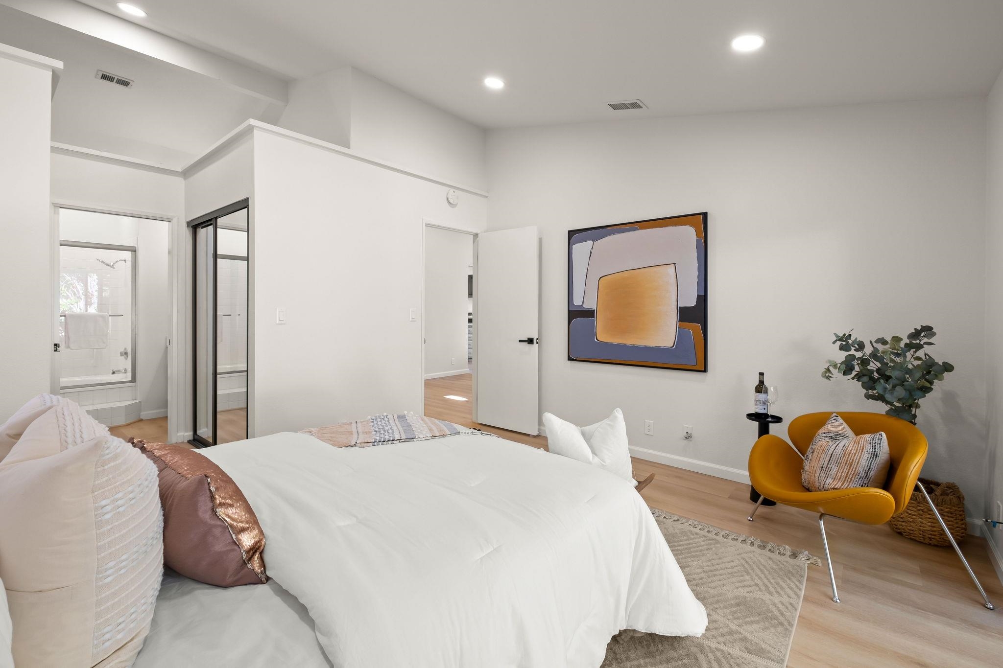 Photo #15: 41120506 Listing: Photo #15