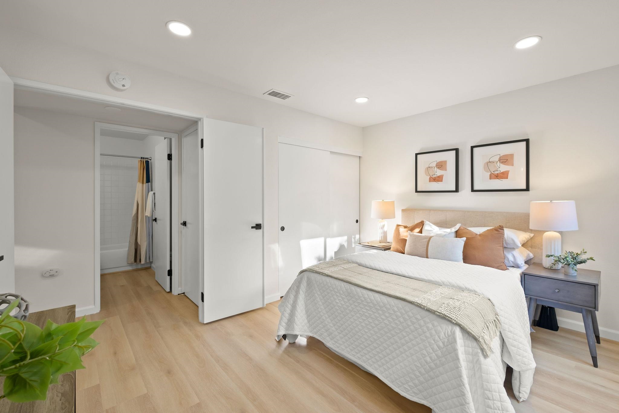 Photo #17: 41120506 Listing: Photo #17