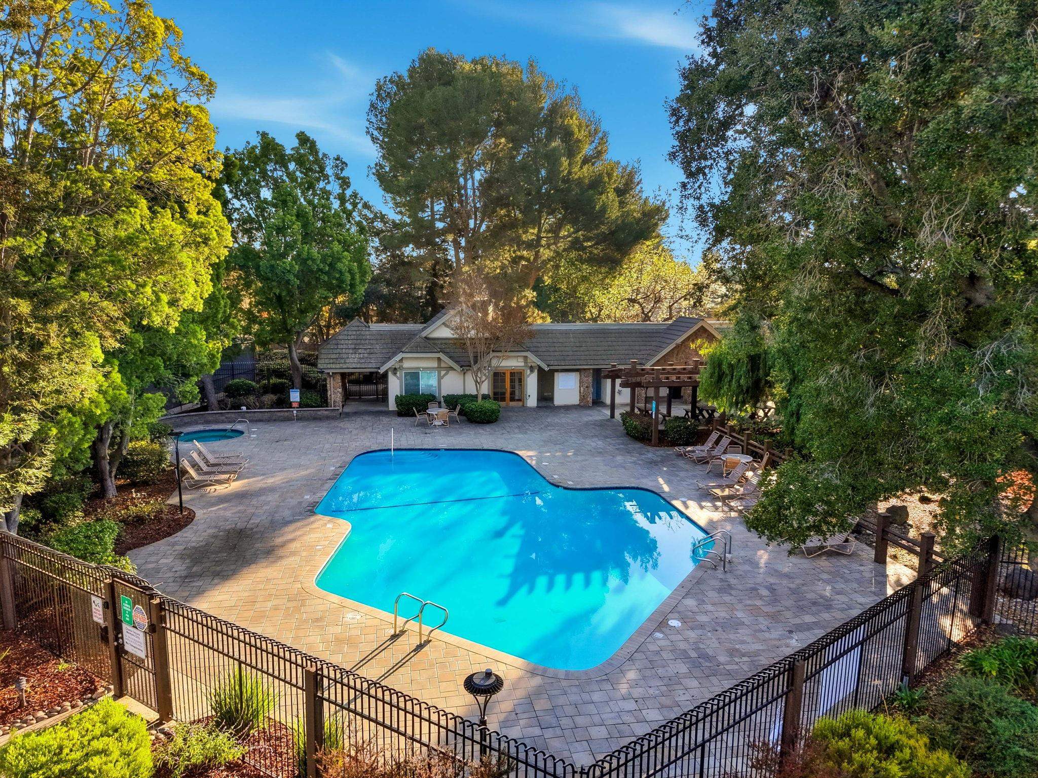 Photo #27: 41120506 Listing: Photo #27