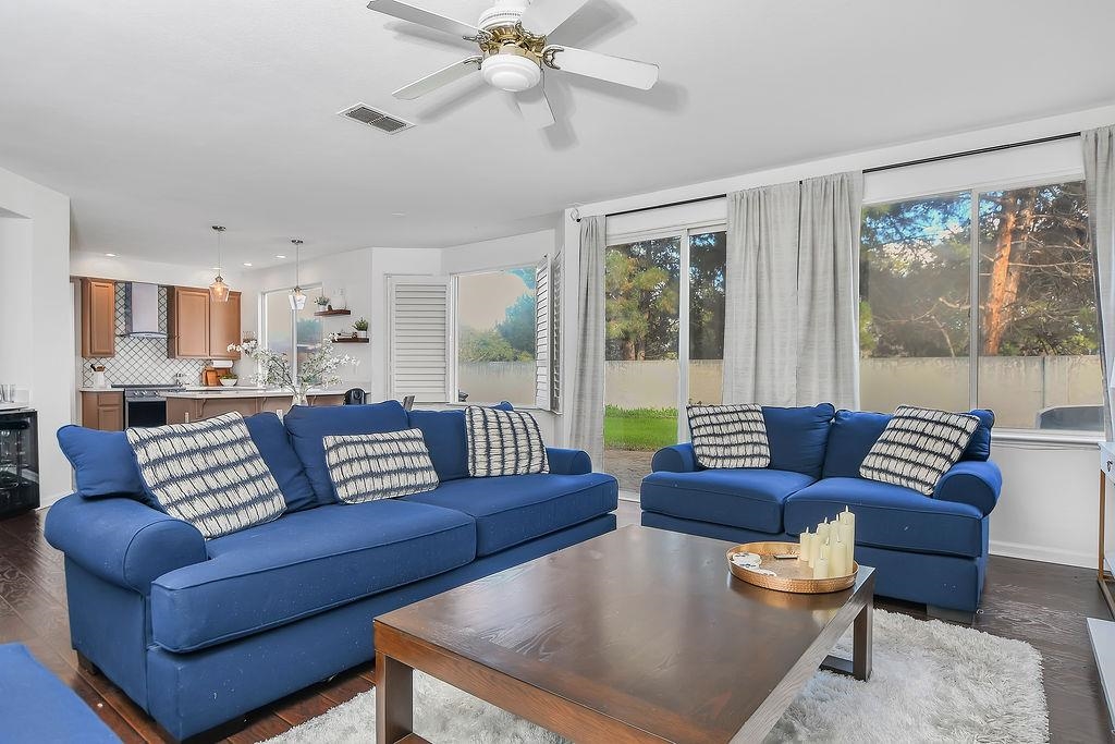 Detail Gallery Image 11 of 41 For 2625 Orange Way, Antioch,  CA 94531 - 5 Beds | 3 Baths