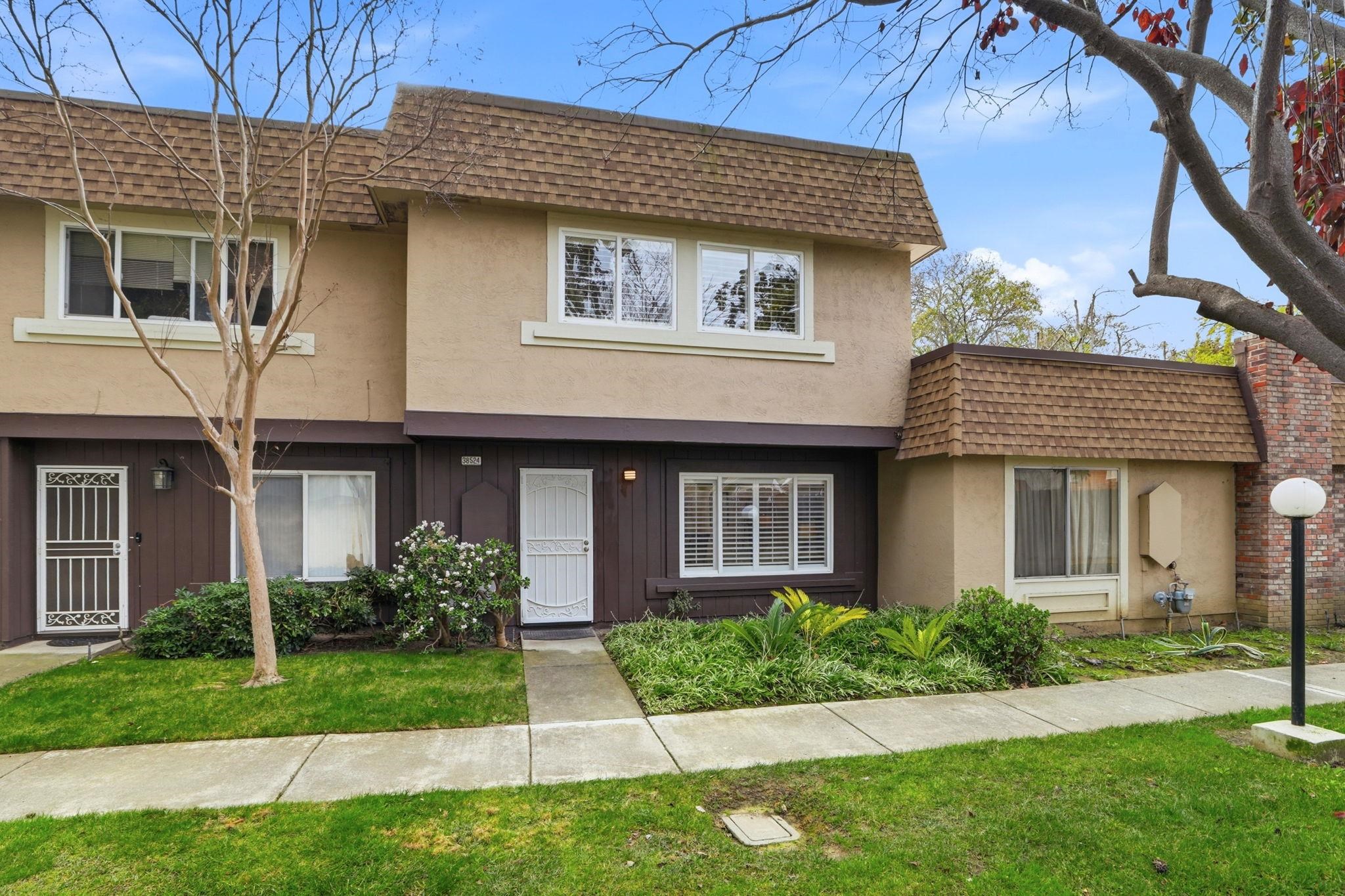 Photo #2: 41120510 Listing: Photo #2