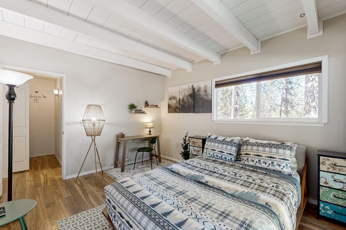 Detail Gallery Image 12 of 47 For 19385 Ferretti Rd., Groveland,  CA 95321 - 3 Beds | 2 Baths