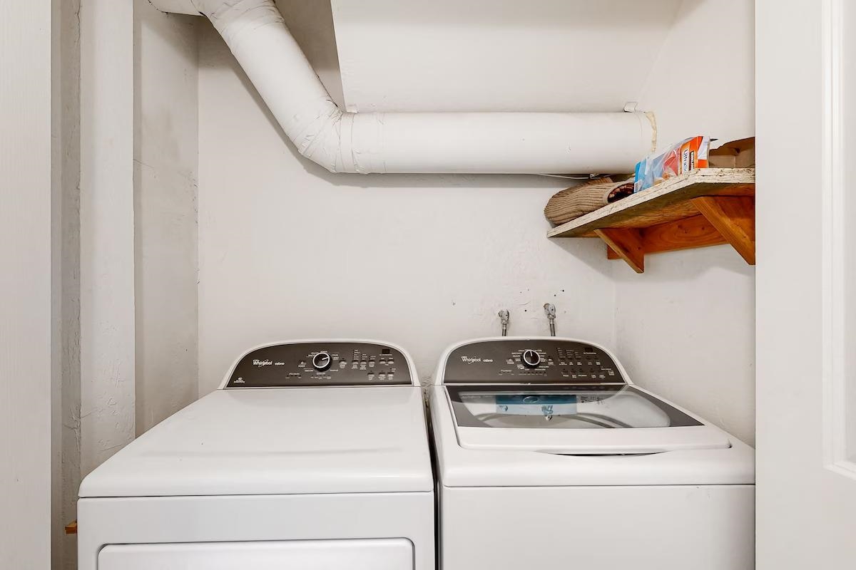 Detail Gallery Image 19 of 47 For 19385 Ferretti Rd., Groveland,  CA 95321 - 3 Beds | 2 Baths