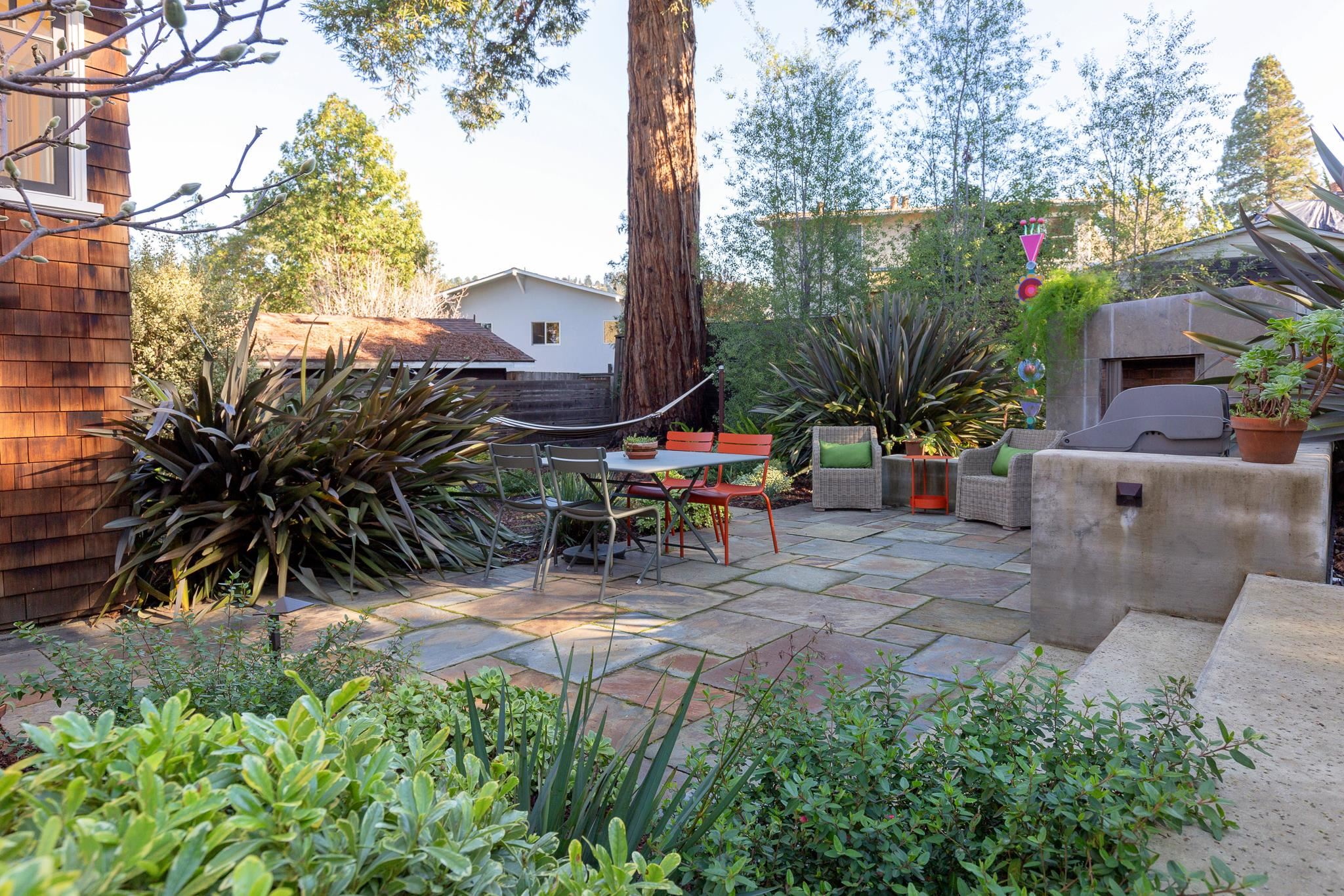 Detail Gallery Image 38 of 45 For 1015 Merced St, Berkeley,  CA 94707 - 3 Beds | 2 Baths