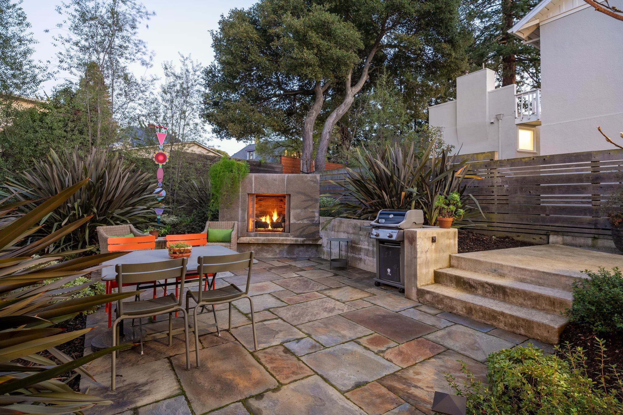 Detail Gallery Image 43 of 45 For 1015 Merced St, Berkeley,  CA 94707 - 3 Beds | 2 Baths