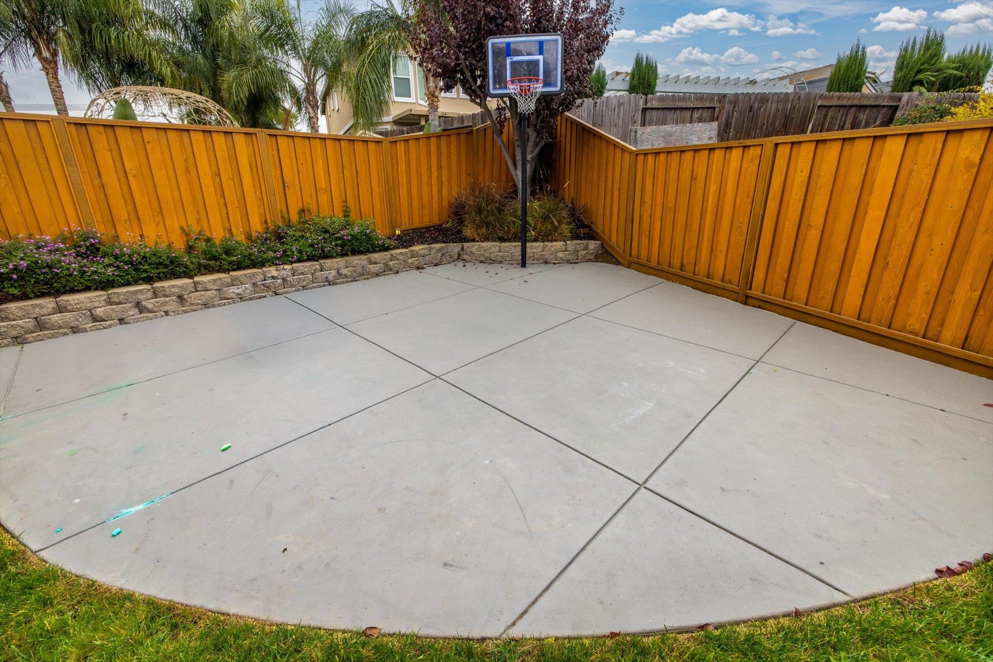 Detail Gallery Image 45 of 60 For 2600 Covelite, Antioch,  CA 94531 - 4 Beds | 2/1 Baths