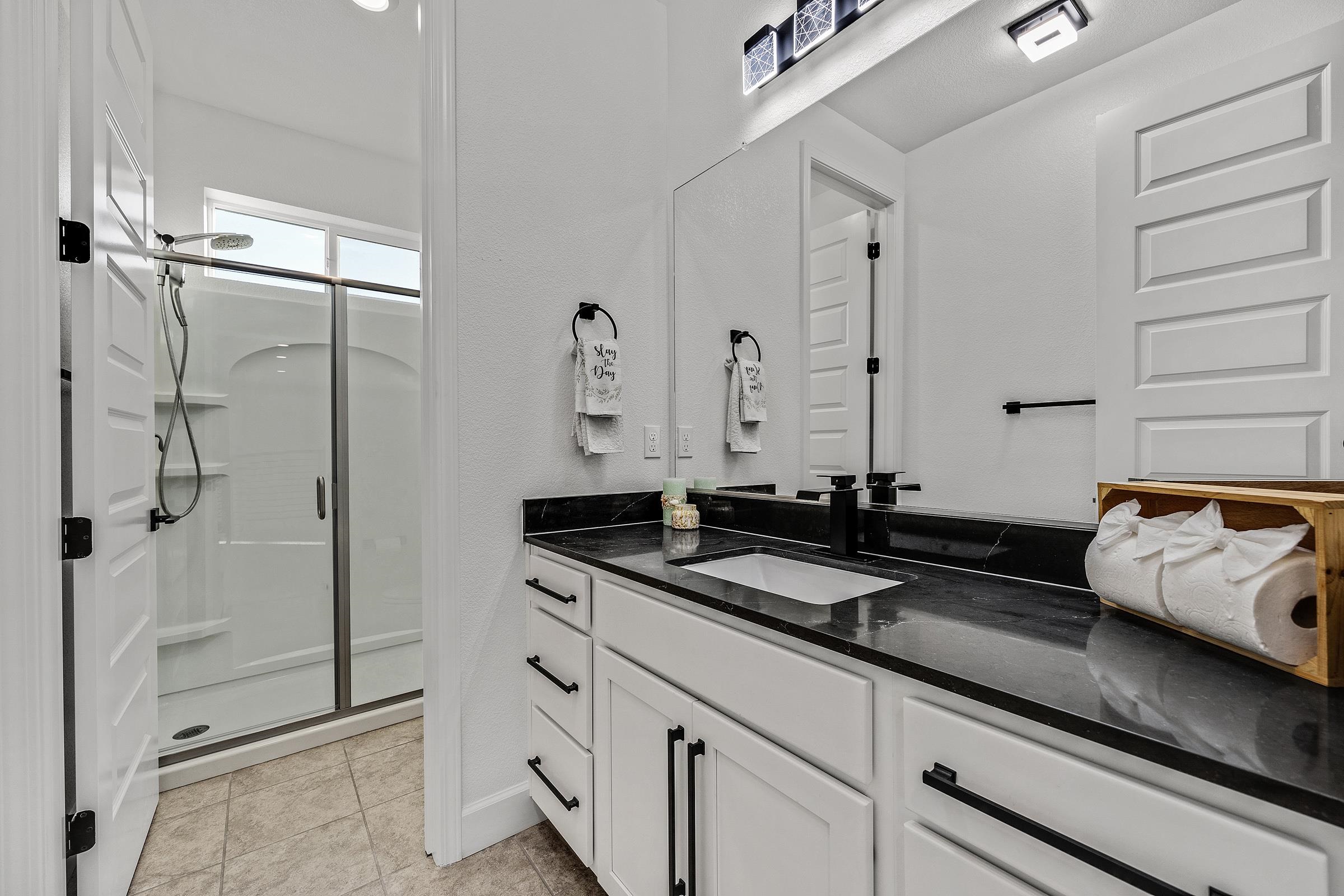 Detail Gallery Image 26 of 60 For 259 Eagle Nest Dr, Oakley,  CA 94561 - 5 Beds | 4/1 Baths