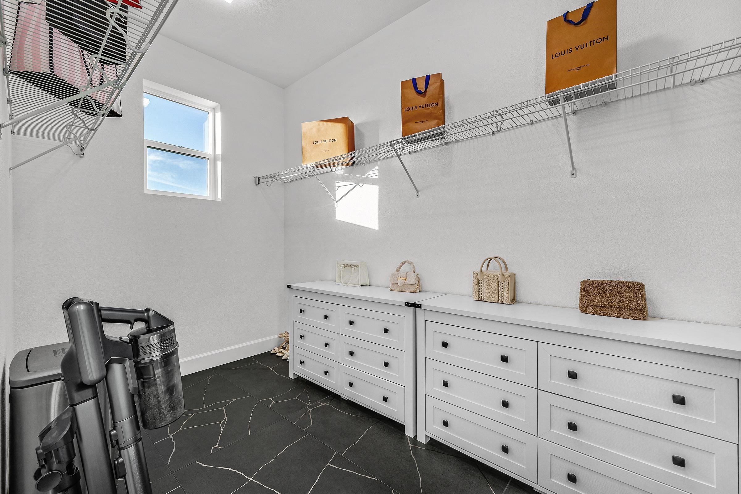 Detail Gallery Image 36 of 60 For 259 Eagle Nest Dr, Oakley,  CA 94561 - 5 Beds | 4/1 Baths