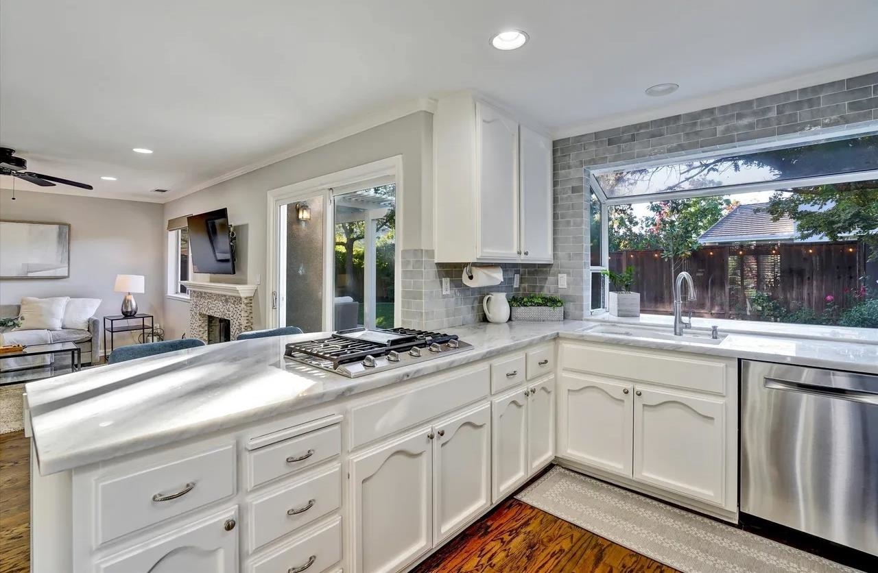 Detail Gallery Image 8 of 37 For 539 Zenith Ridge Dr, Danville,  CA 94506 - 4 Beds | 3 Baths