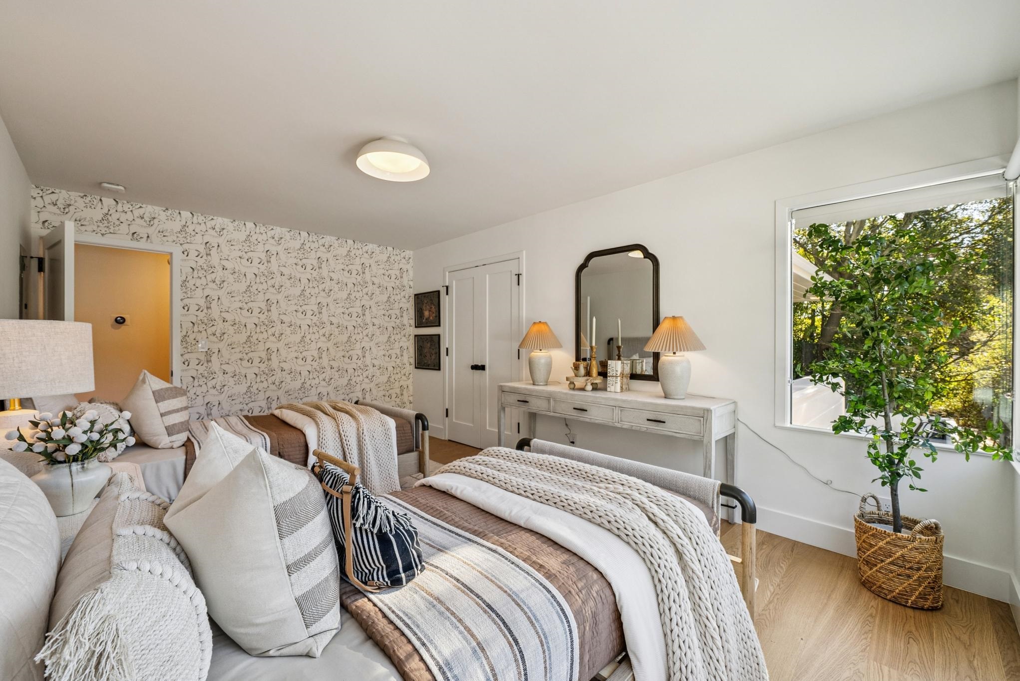 Detail Gallery Image 35 of 60 For 44 La Salle Ave., Piedmont,  CA 94611 - 4 Beds | 3 Baths