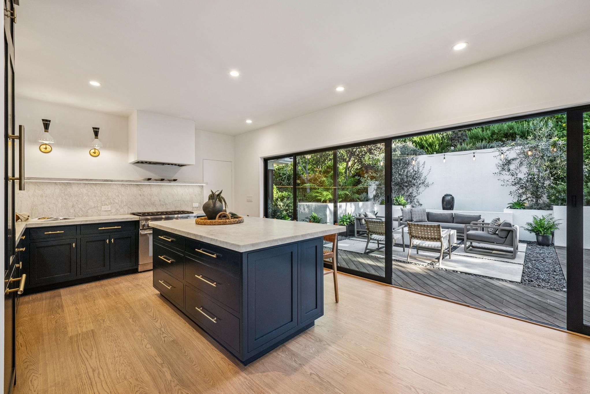 Detail Gallery Image 9 of 60 For 44 La Salle Ave., Piedmont,  CA 94611 - 4 Beds | 3 Baths