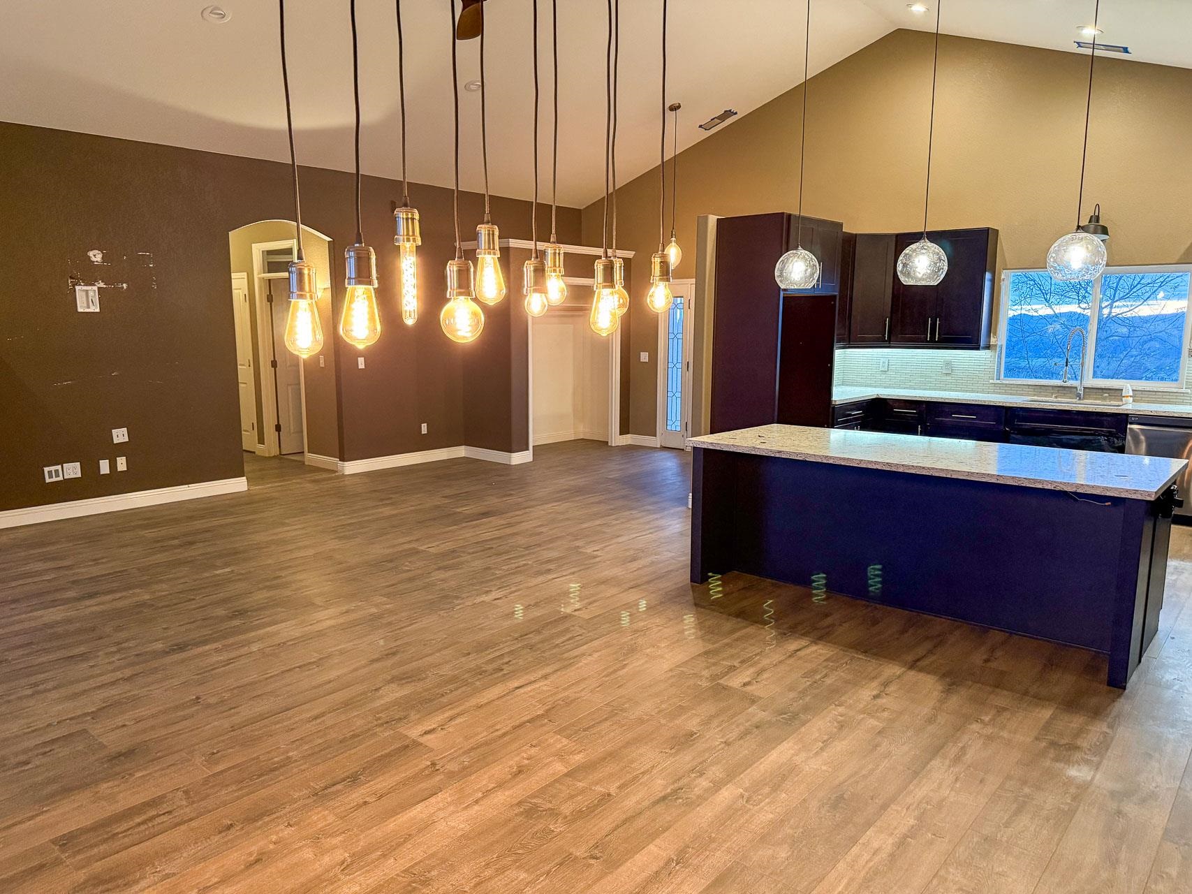 Detail Gallery Image 8 of 31 For 16446 Stamp Mill Loop, Jamestown,  CA 95327-9283 - 5 Beds | 3/4 Baths