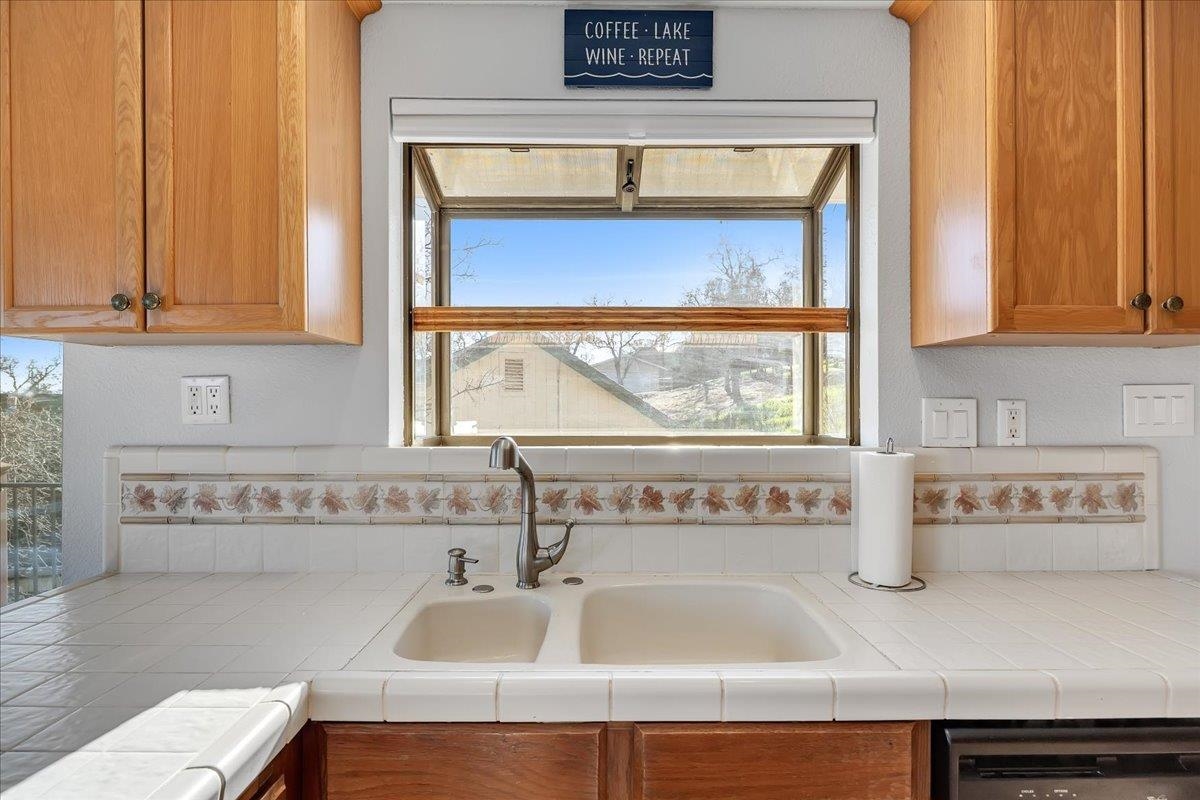 Detail Gallery Image 17 of 59 For 4620 Bayview Dr, Copperopolis,  CA 95228 - 3 Beds | 2 Baths