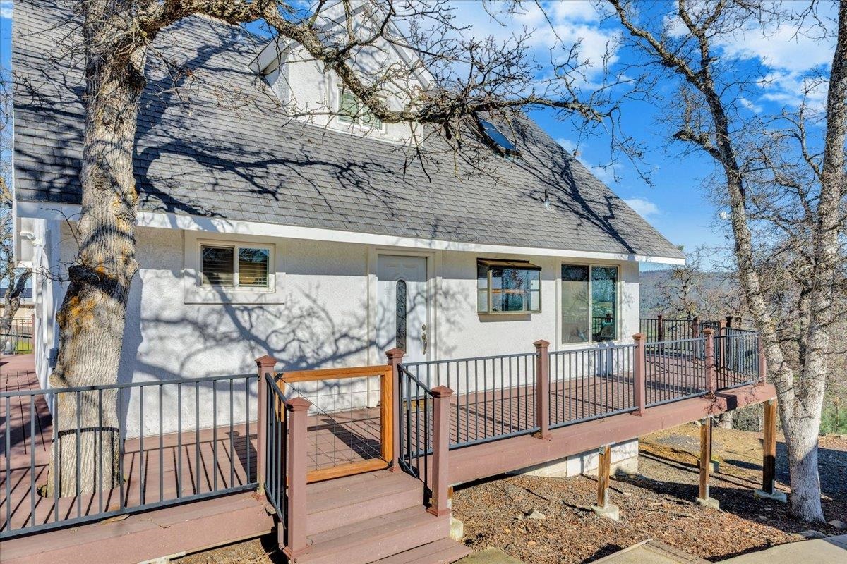 Detail Gallery Image 4 of 59 For 4620 Bayview Dr, Copperopolis,  CA 95228 - 3 Beds | 2 Baths