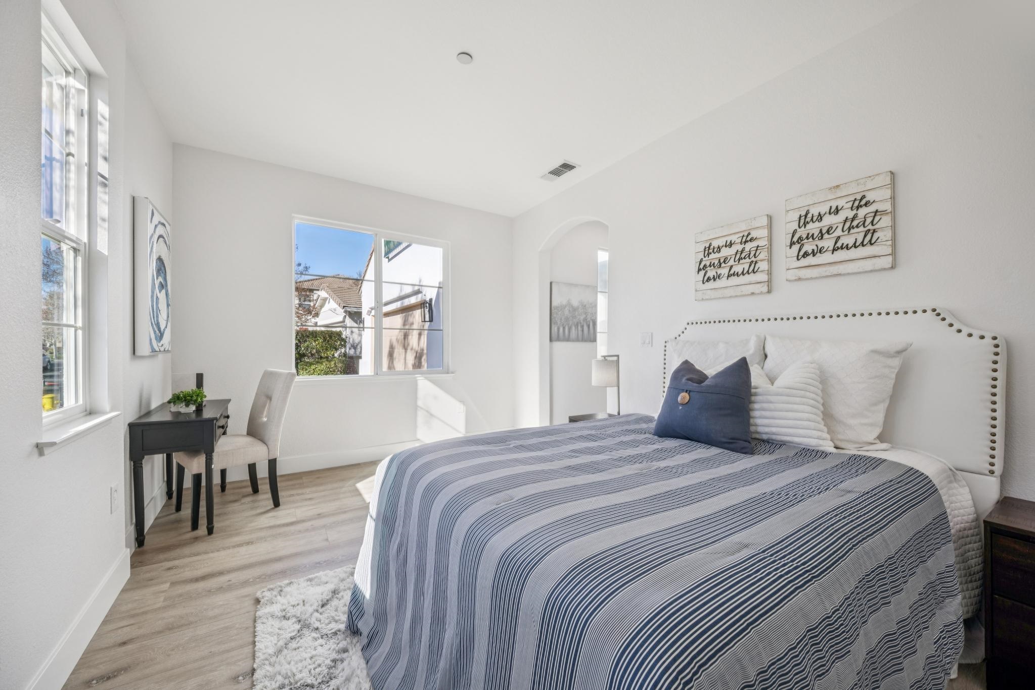 Detail Gallery Image 12 of 60 For 44 Brookline Drive, Novato,  CA 94949-8232 - 4 Beds | 4/1 Baths