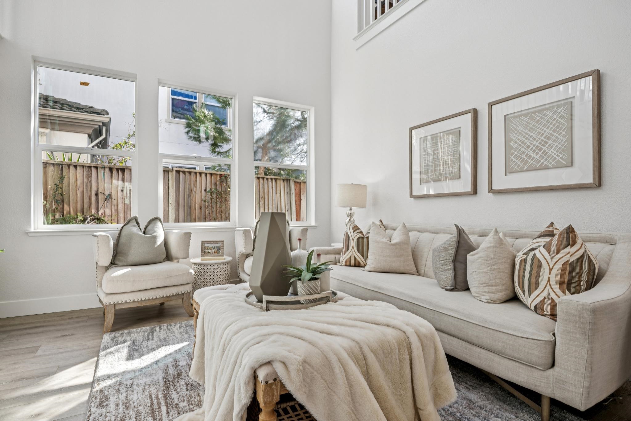 Detail Gallery Image 17 of 60 For 44 Brookline Drive, Novato,  CA 94949-8232 - 4 Beds | 4/1 Baths