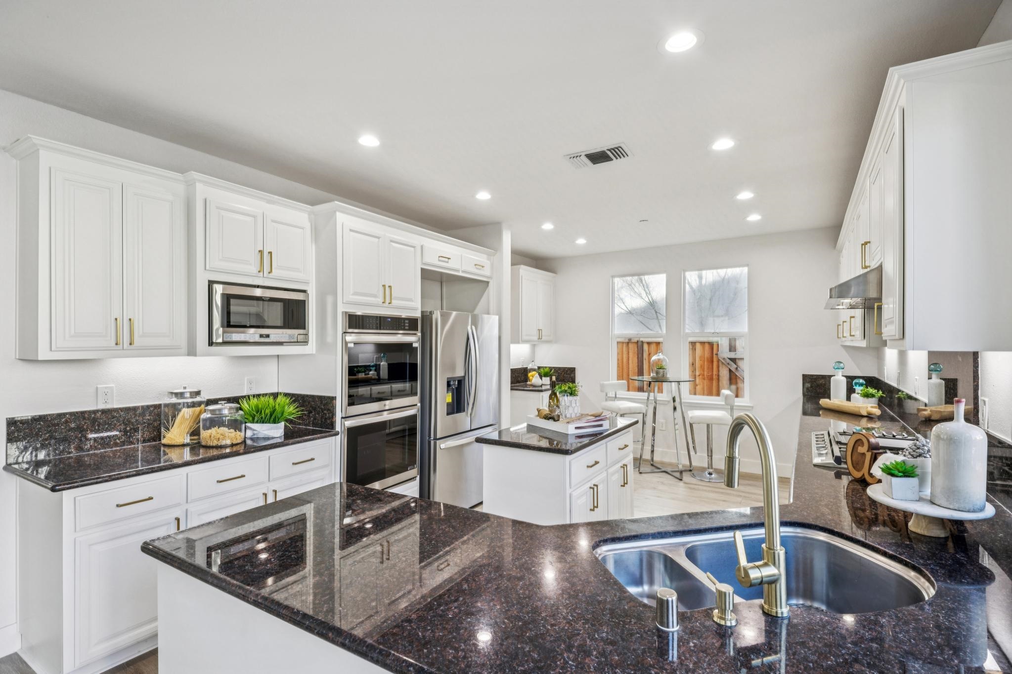 Detail Gallery Image 26 of 60 For 44 Brookline Drive, Novato,  CA 94949-8232 - 4 Beds | 4/1 Baths