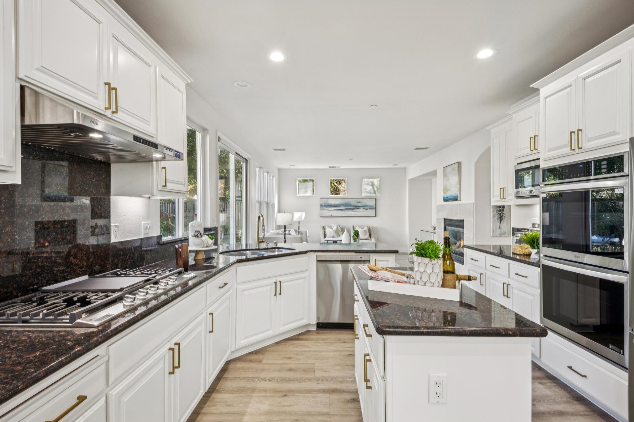 Detail Gallery Image 28 of 60 For 44 Brookline Drive, Novato,  CA 94949-8232 - 4 Beds | 4/1 Baths