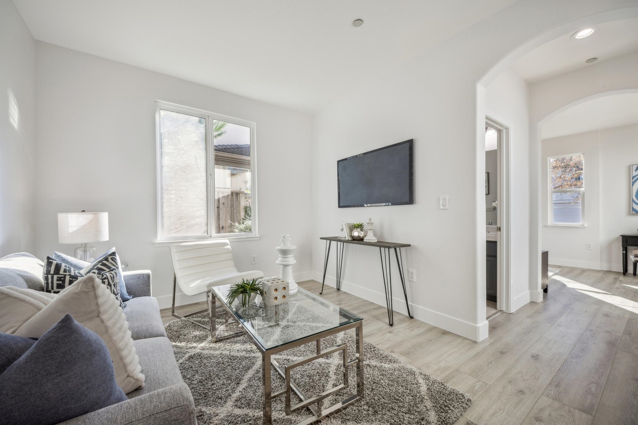 Detail Gallery Image 4 of 60 For 44 Brookline Drive, Novato,  CA 94949-8232 - 4 Beds | 4/1 Baths