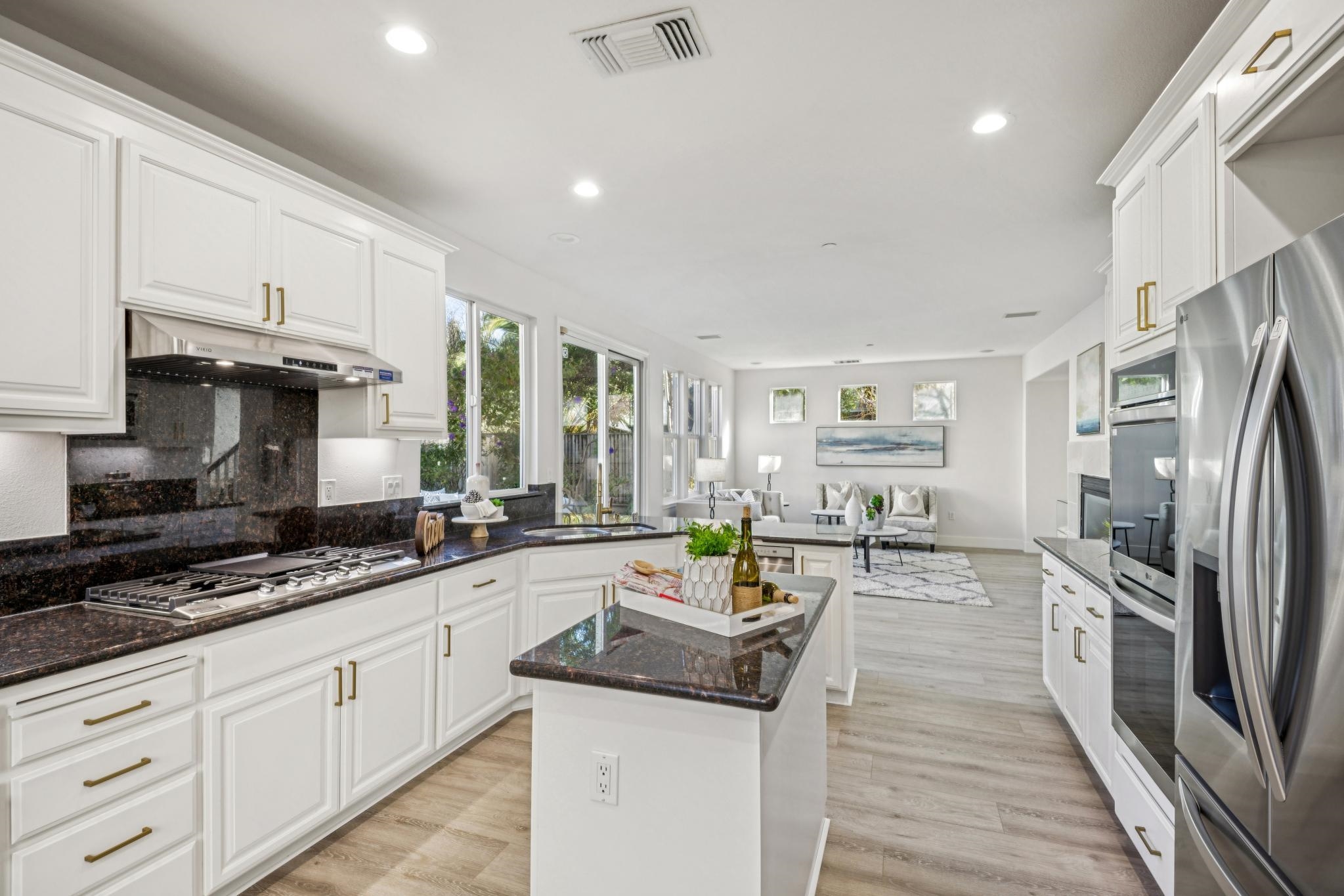 Detail Gallery Image 32 of 60 For 44 Brookline Drive, Novato,  CA 94949-8232 - 4 Beds | 4/1 Baths