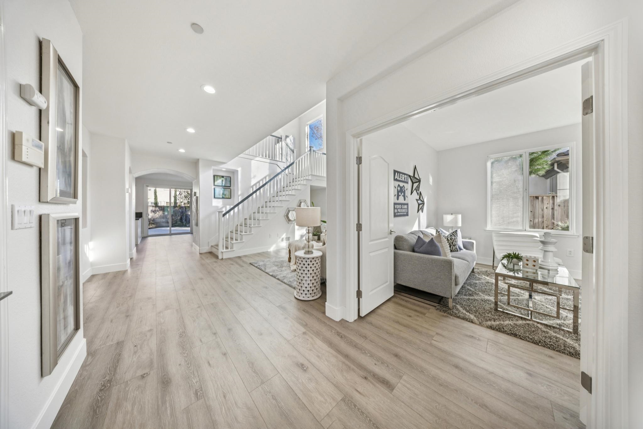 Detail Gallery Image 5 of 60 For 44 Brookline Drive, Novato,  CA 94949-8232 - 4 Beds | 4/1 Baths