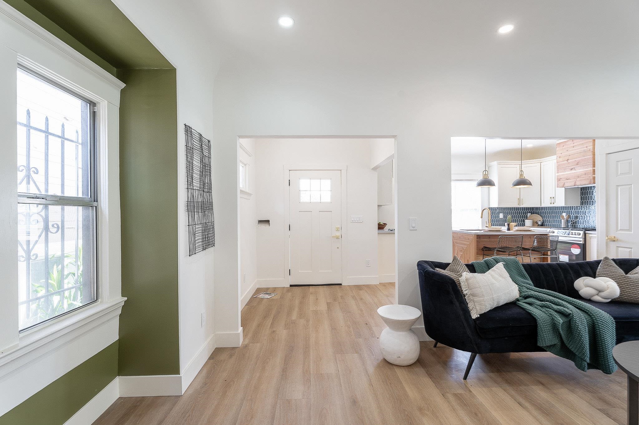 Detail Gallery Image 22 of 47 For 3708 Lyon Ave, Oakland,  CA 94601 - 2 Beds | 2 Baths