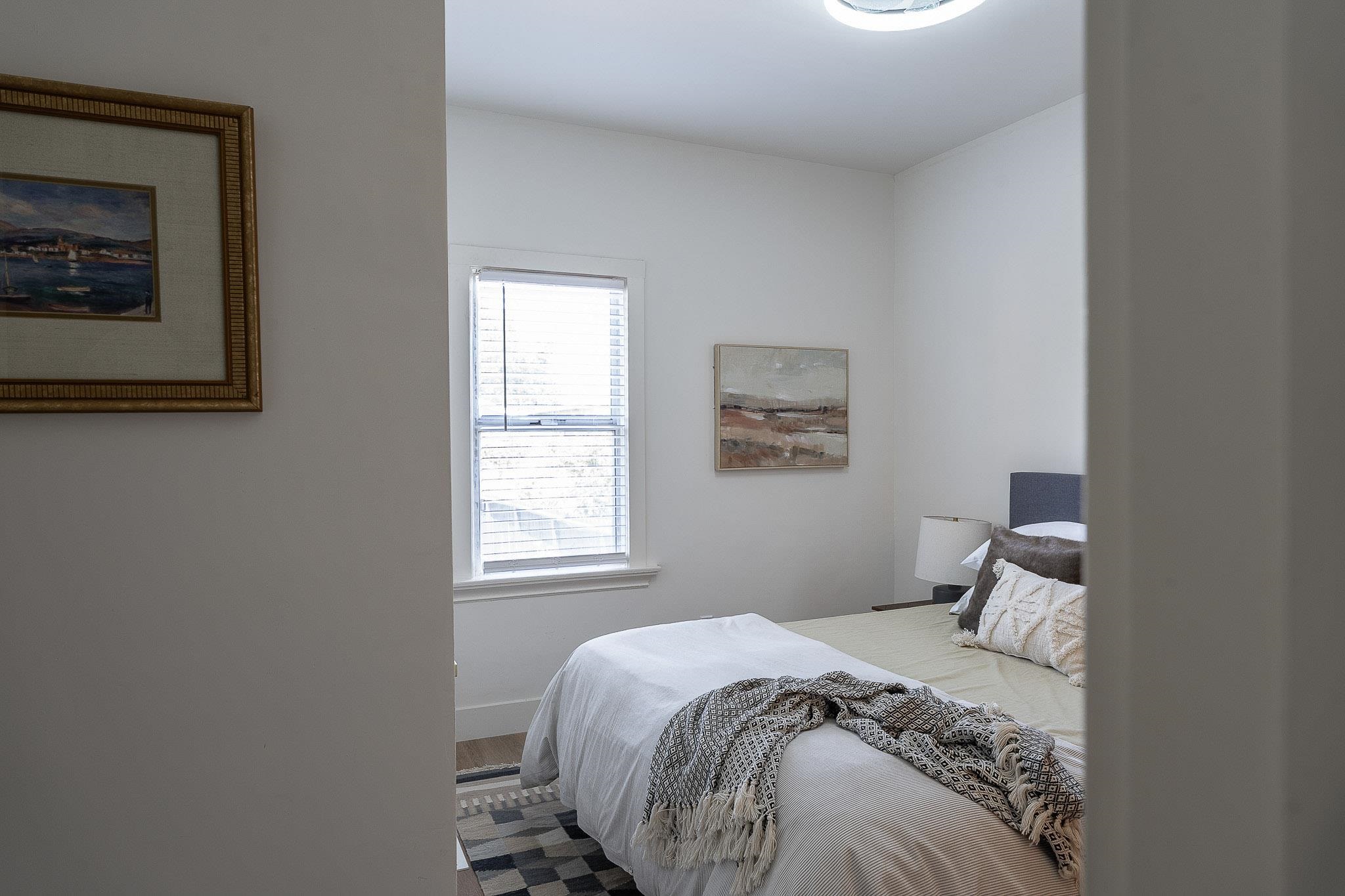 Detail Gallery Image 33 of 47 For 3708 Lyon Ave, Oakland,  CA 94601 - 2 Beds | 2 Baths