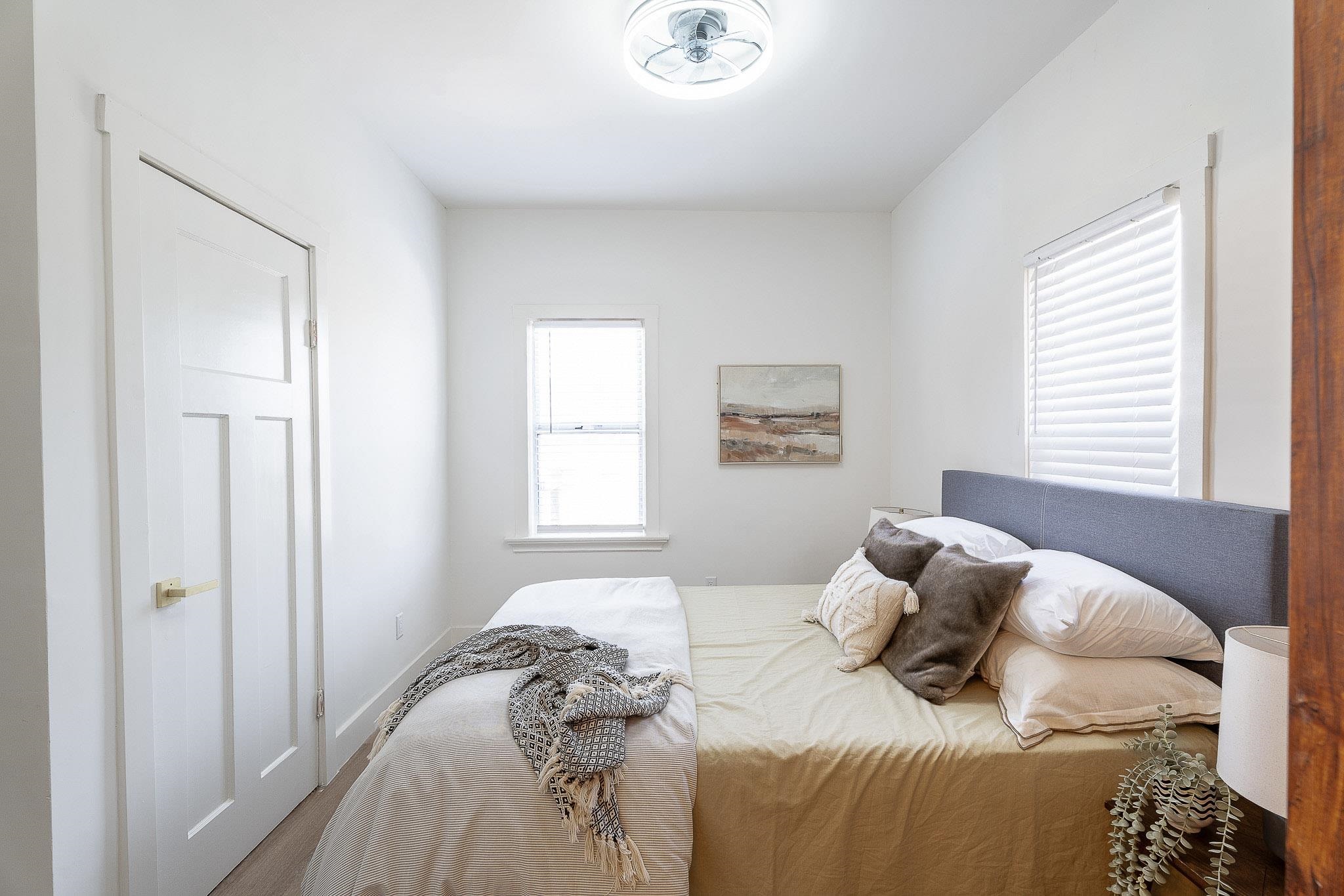 Detail Gallery Image 34 of 47 For 3708 Lyon Ave, Oakland,  CA 94601 - 2 Beds | 2 Baths