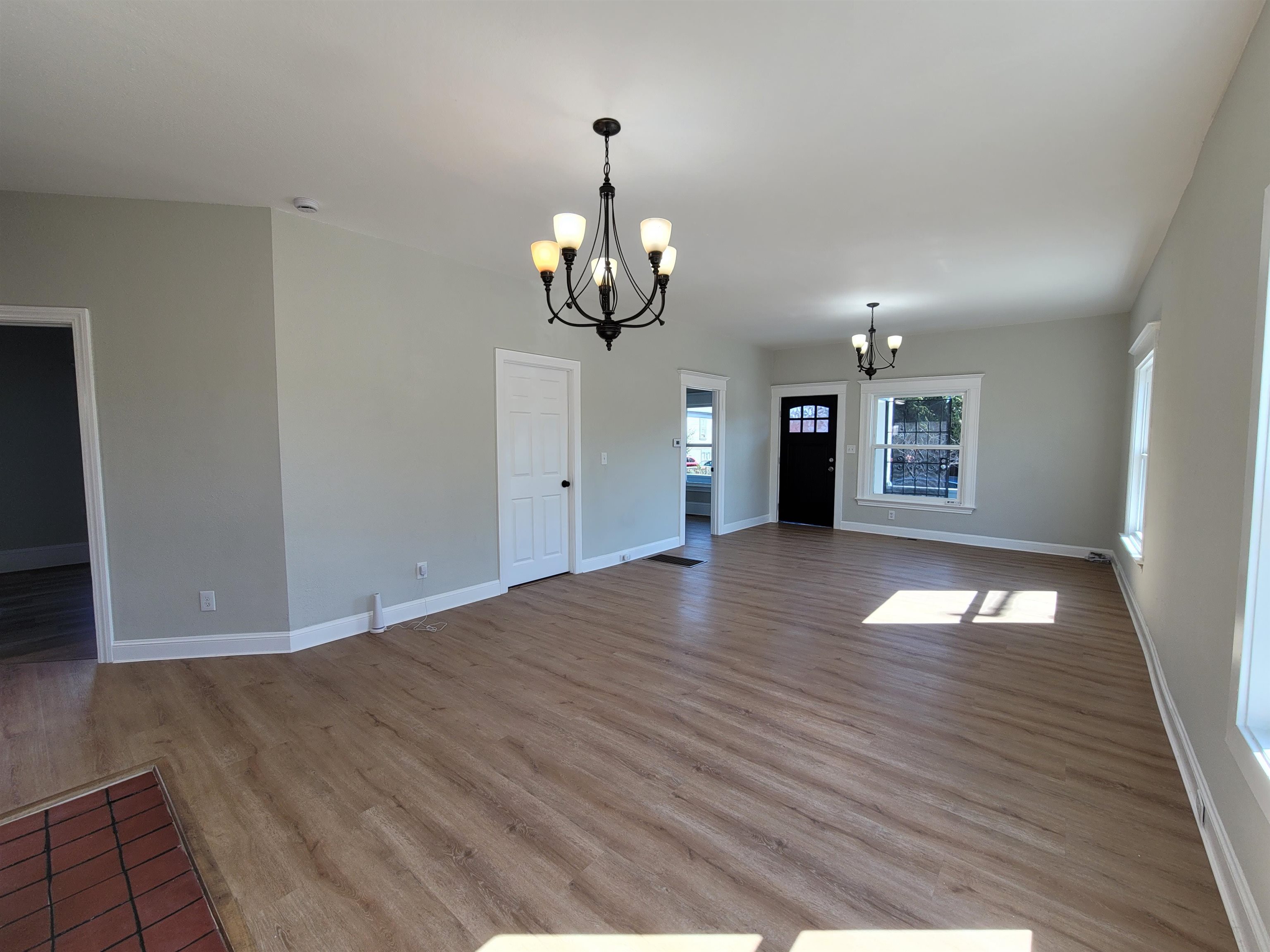 Detail Gallery Image 10 of 31 For 3137 Pleitner Ave, Oakland,  CA 94602 - 3 Beds | 2 Baths