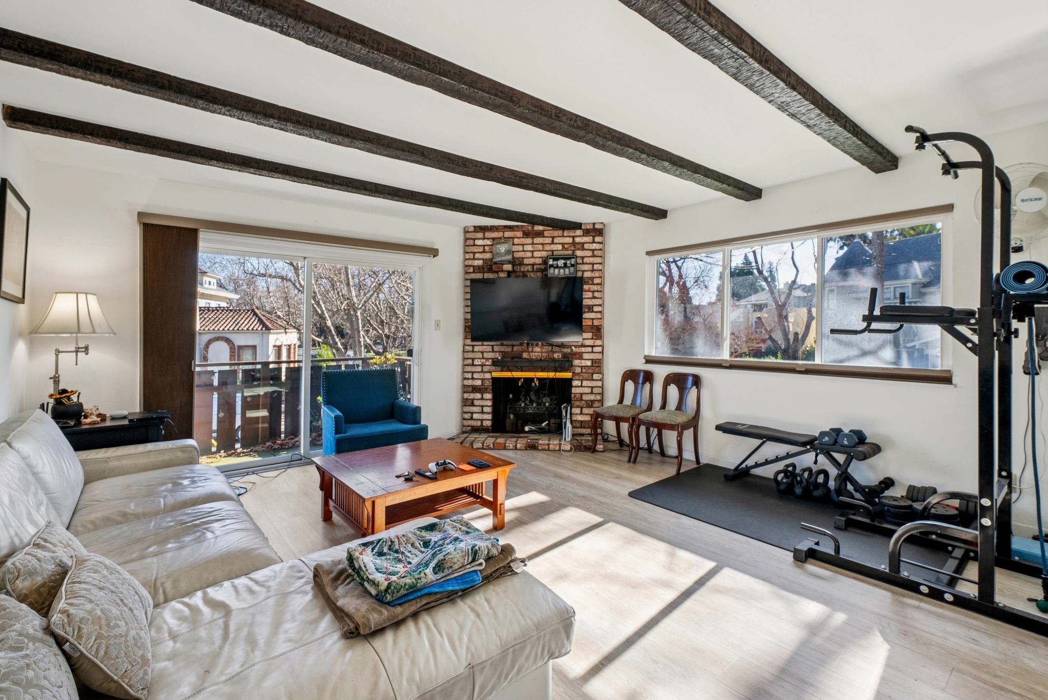 Photo #5: 41120544 Listing: Photo #5