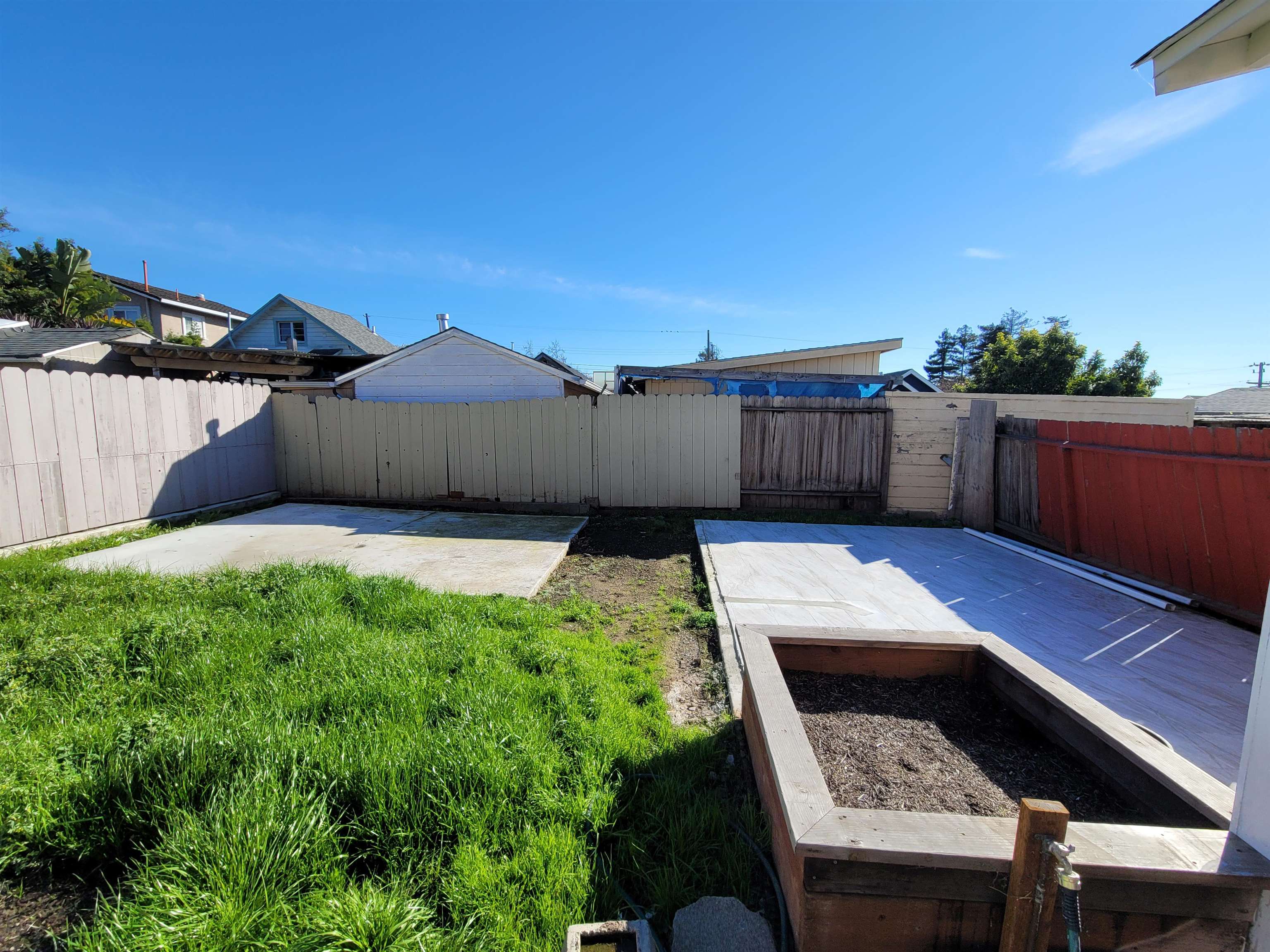 Detail Gallery Image 29 of 31 For 2016 38th Ave, Oakland,  CA 94601 - 3 Beds | 1 Baths