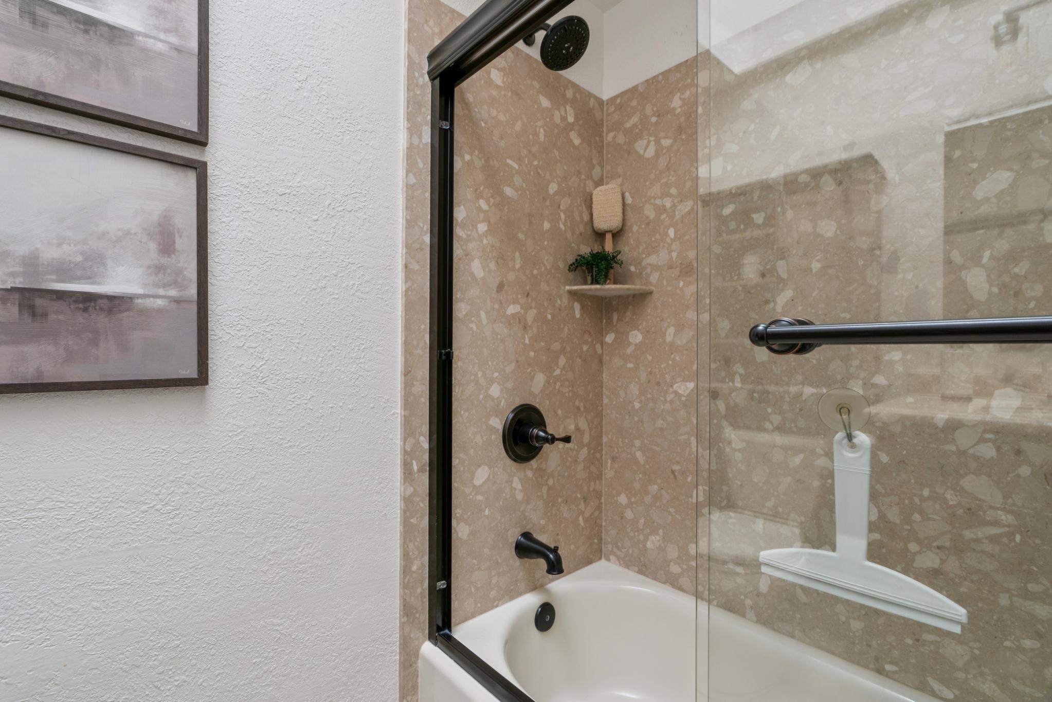 Detail Gallery Image 33 of 42 For 843 Luz Ct, Danville,  CA 94526 - 3 Beds | 2 Baths