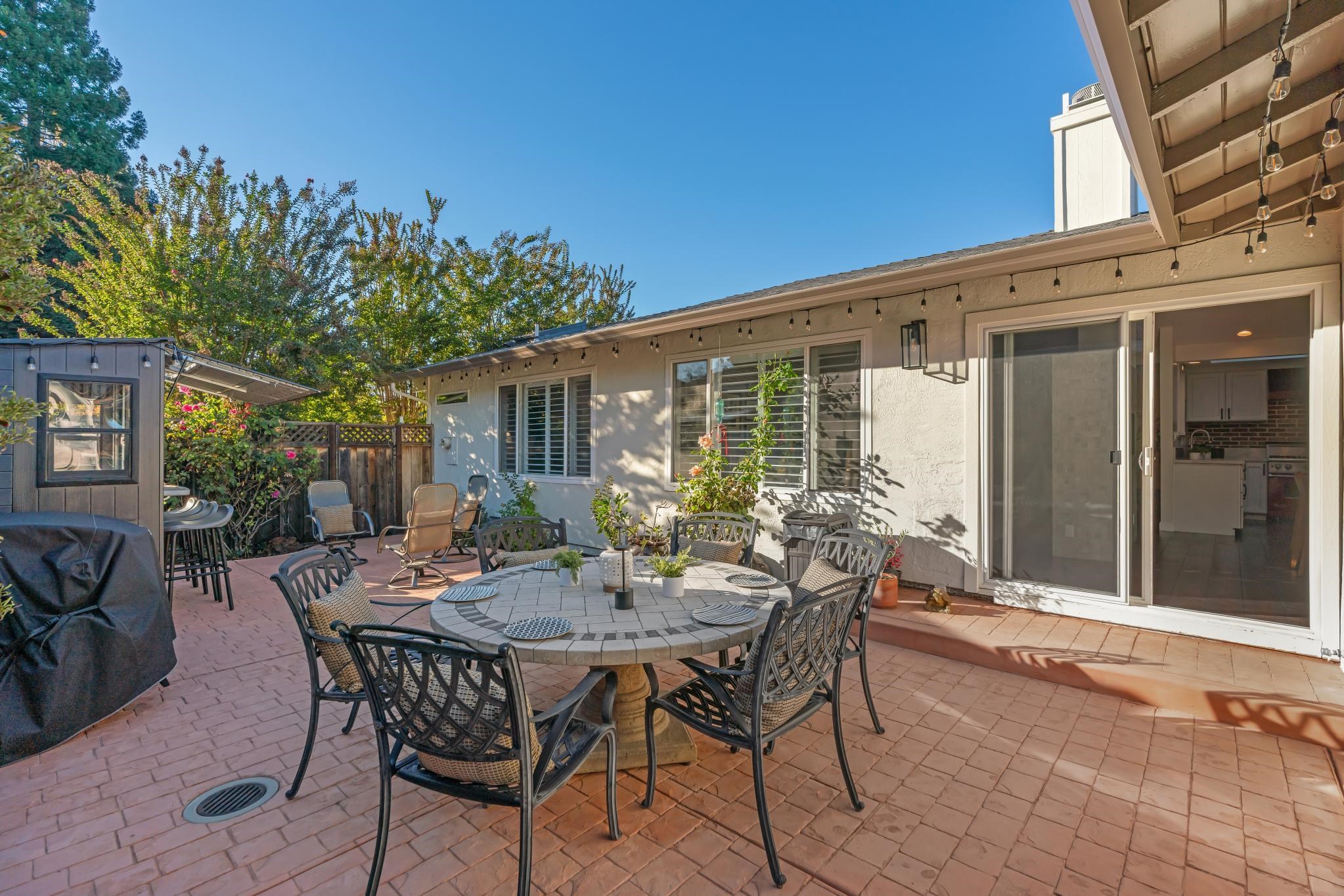 Detail Gallery Image 34 of 42 For 843 Luz Ct, Danville,  CA 94526 - 3 Beds | 2 Baths