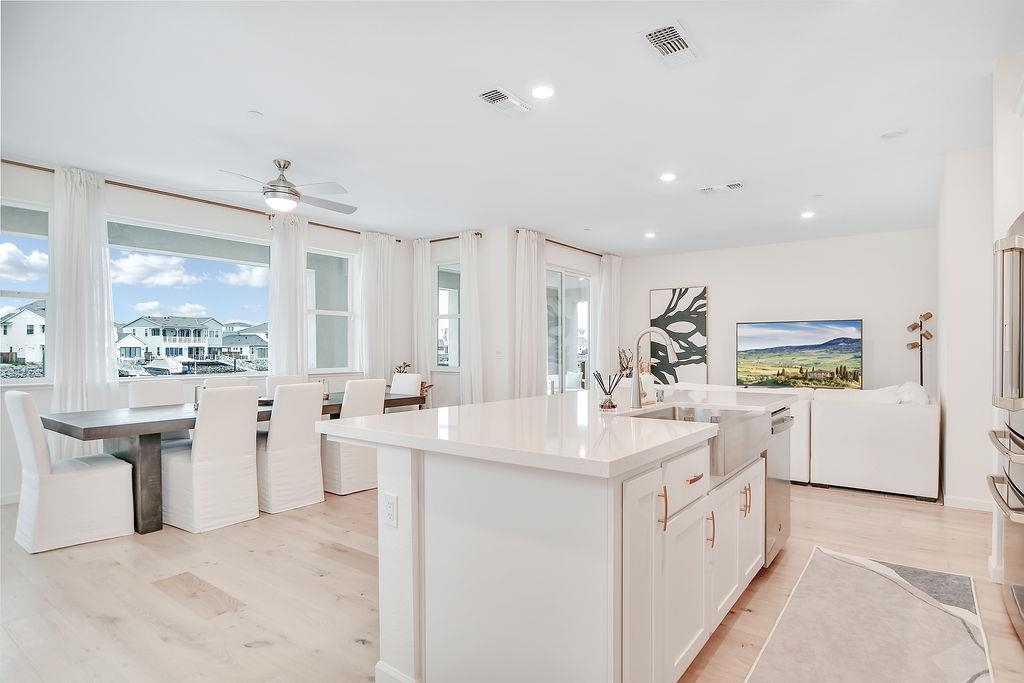 Detail Gallery Image 11 of 59 For 3287 Delta Coves Dr, Bethel Island,  CA 94511 - 3 Beds | 3 Baths