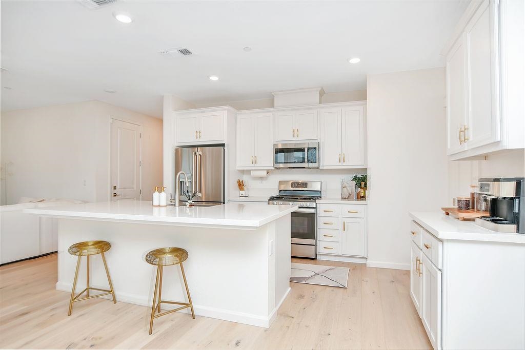 Detail Gallery Image 10 of 59 For 3287 Delta Coves Dr, Bethel Island,  CA 94511 - 3 Beds | 3 Baths