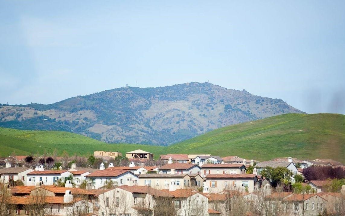 Detail Gallery Image 7 of 7 For 812 Joree, San Ramon,  CA 94582 - 4 Beds | 3 Baths